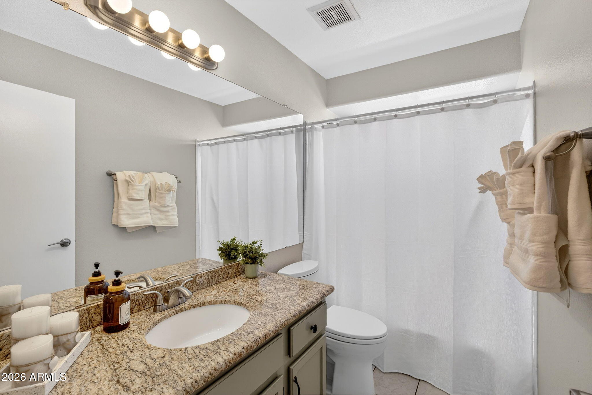 NEWPORT AT MOUNTAINSIDE AMD LOT 1-109 - Residential