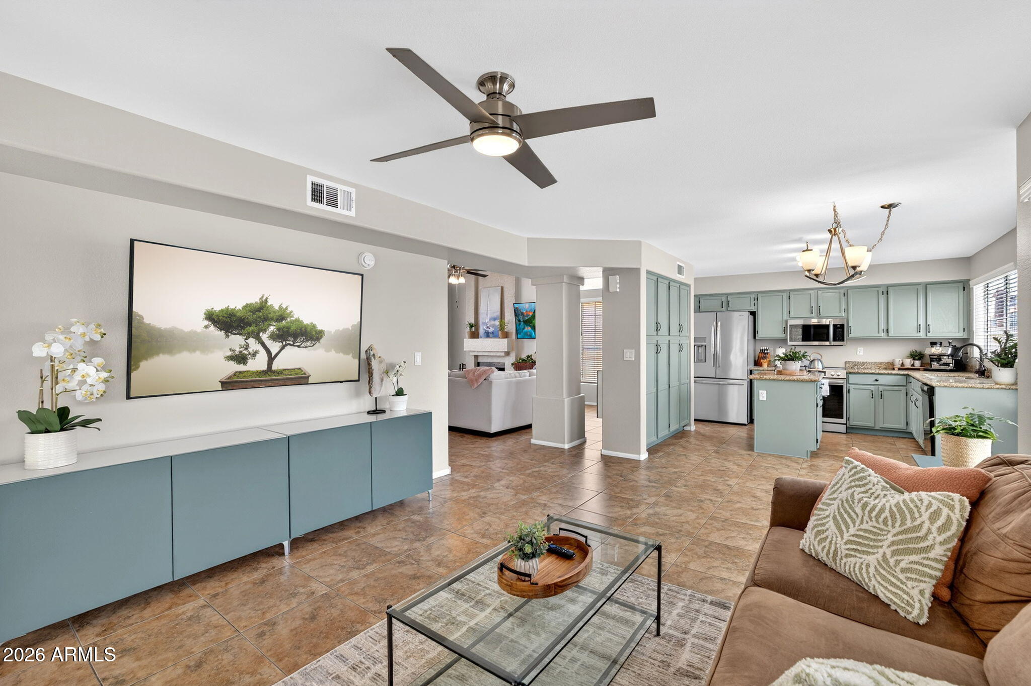 NEWPORT AT MOUNTAINSIDE AMD LOT 1-109 - Residential