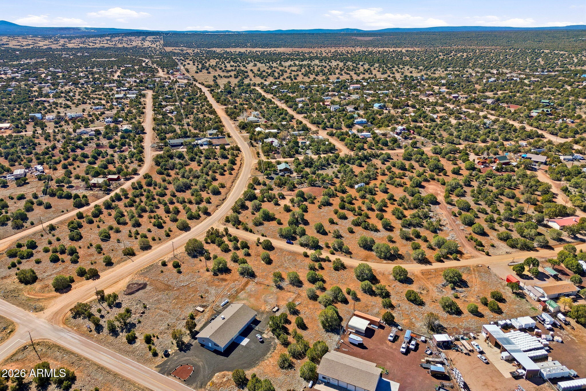 WHITE MOUNTAIN LAKE ESTATES - Land