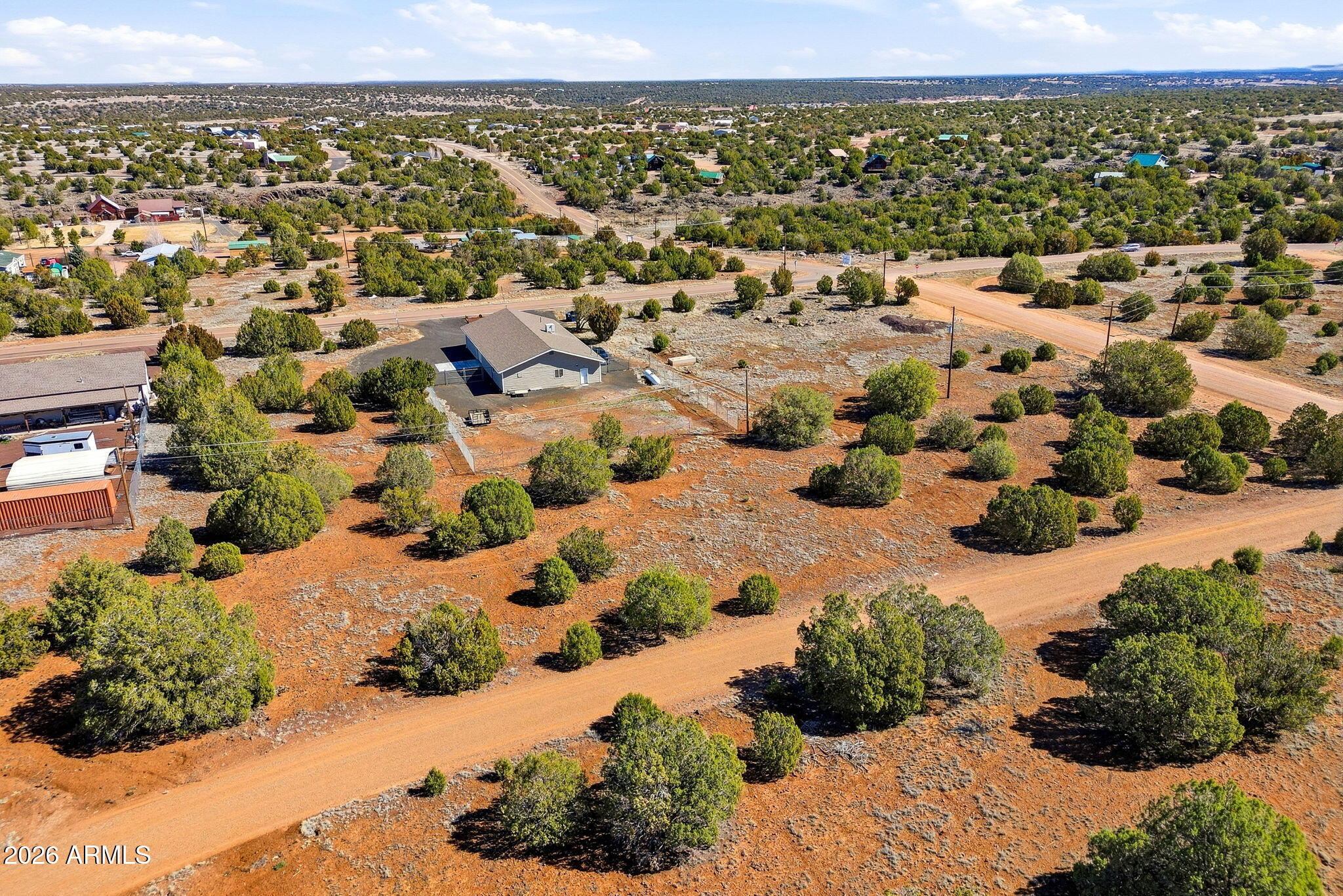 WHITE MOUNTAIN LAKE ESTATES - Land