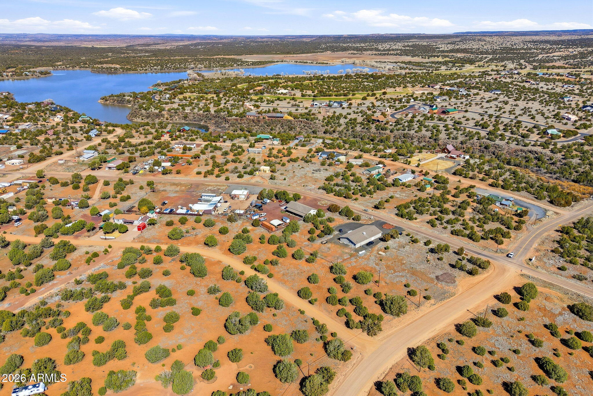 WHITE MOUNTAIN LAKE ESTATES - Land