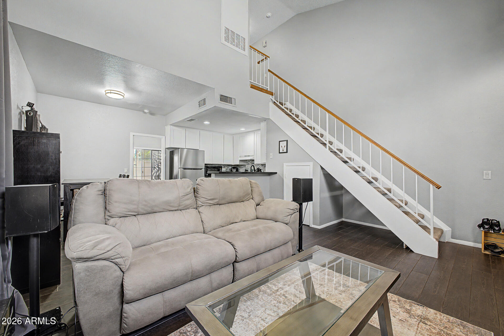TOWNES AT SOUTH MEADOW - Residential