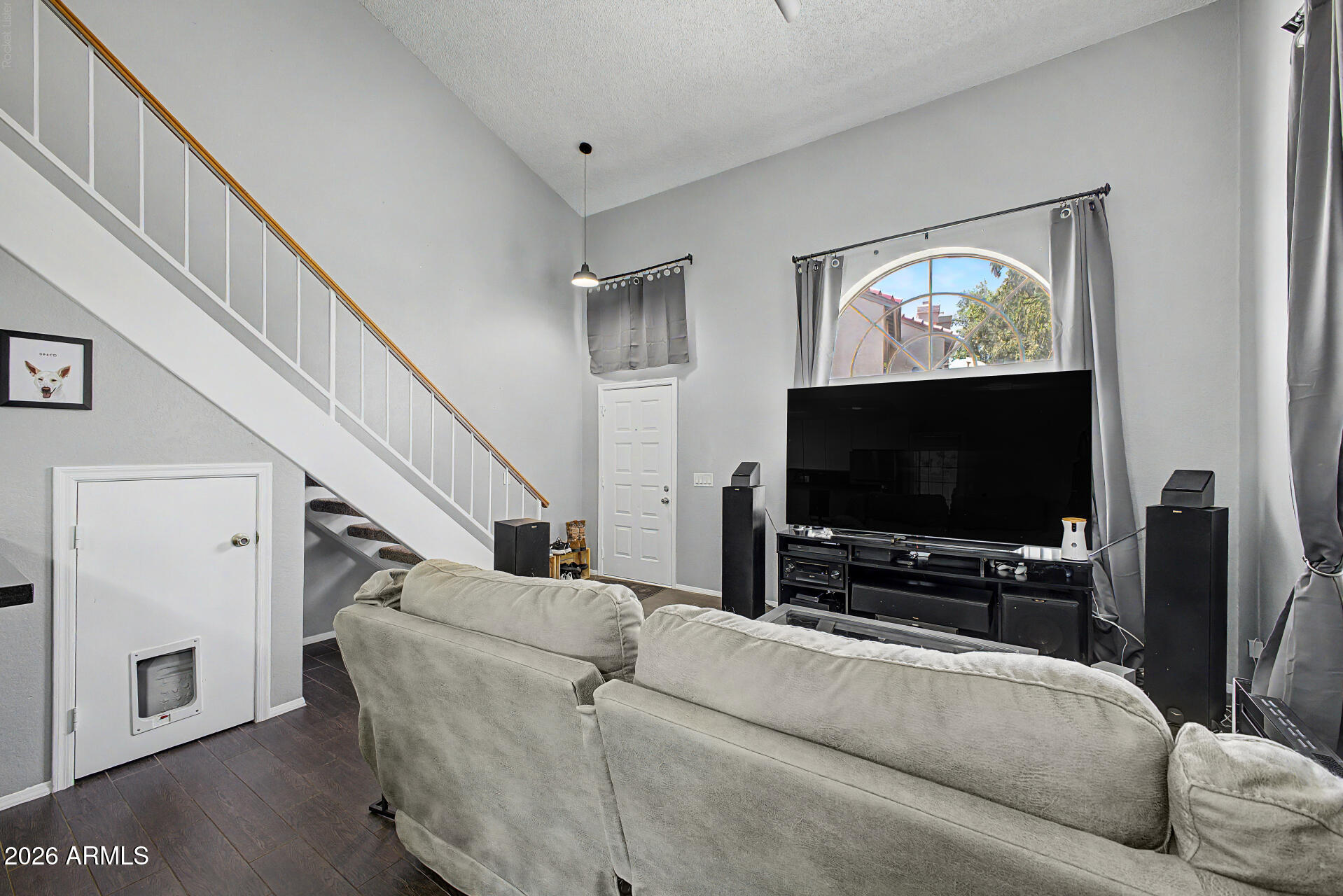 TOWNES AT SOUTH MEADOW - Residential