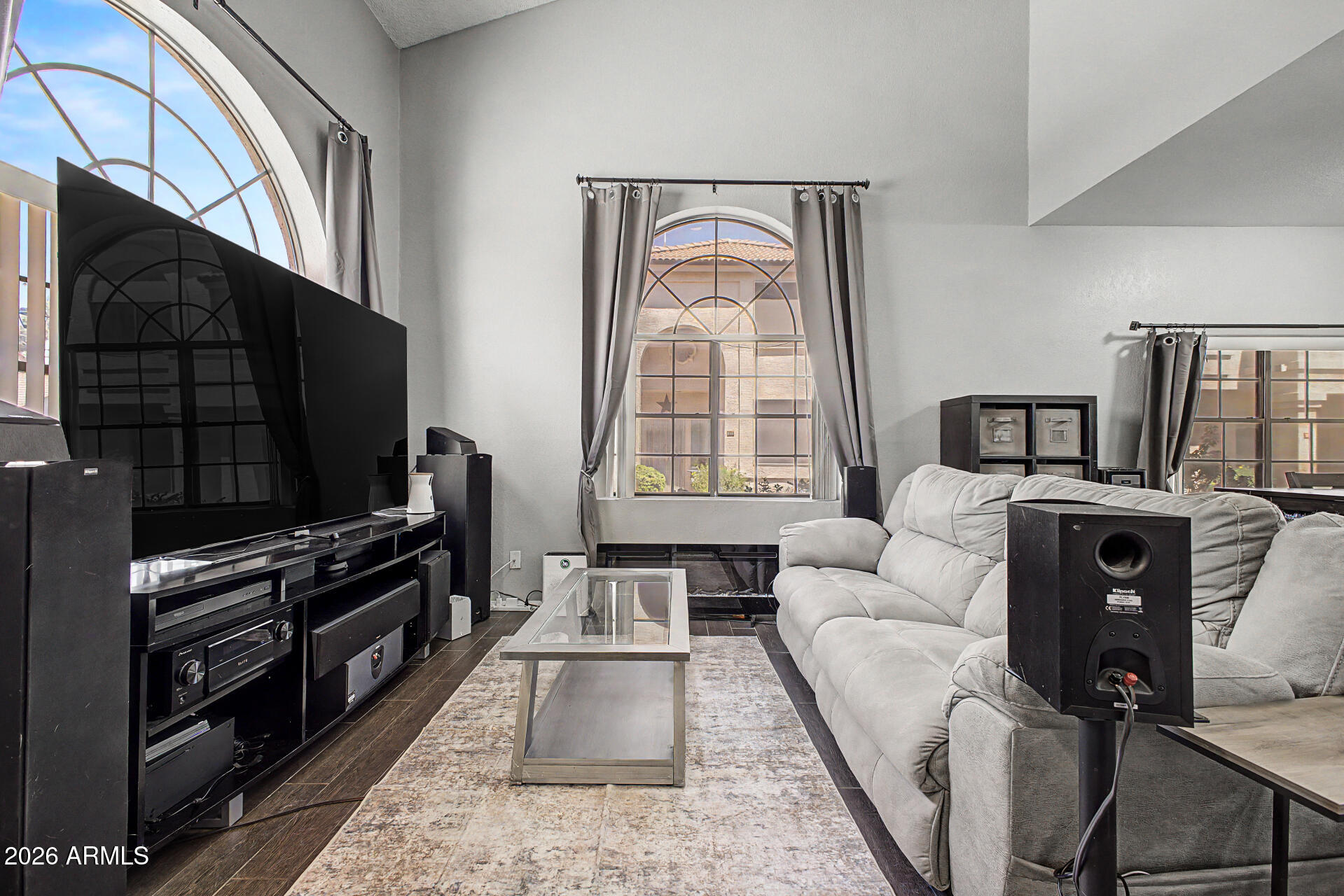 TOWNES AT SOUTH MEADOW - Residential