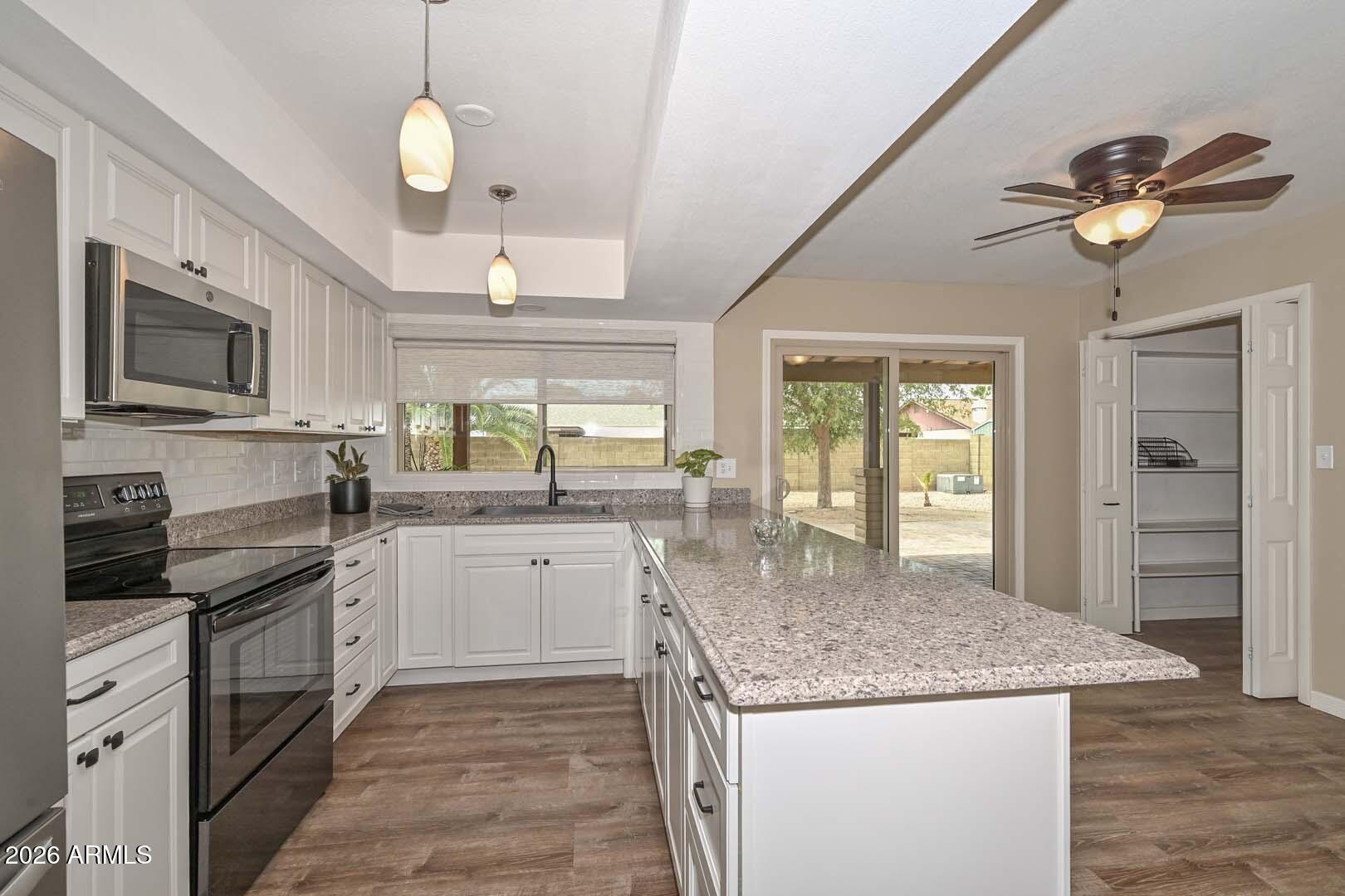 FAIRWOOD UNIT 5 - Residential