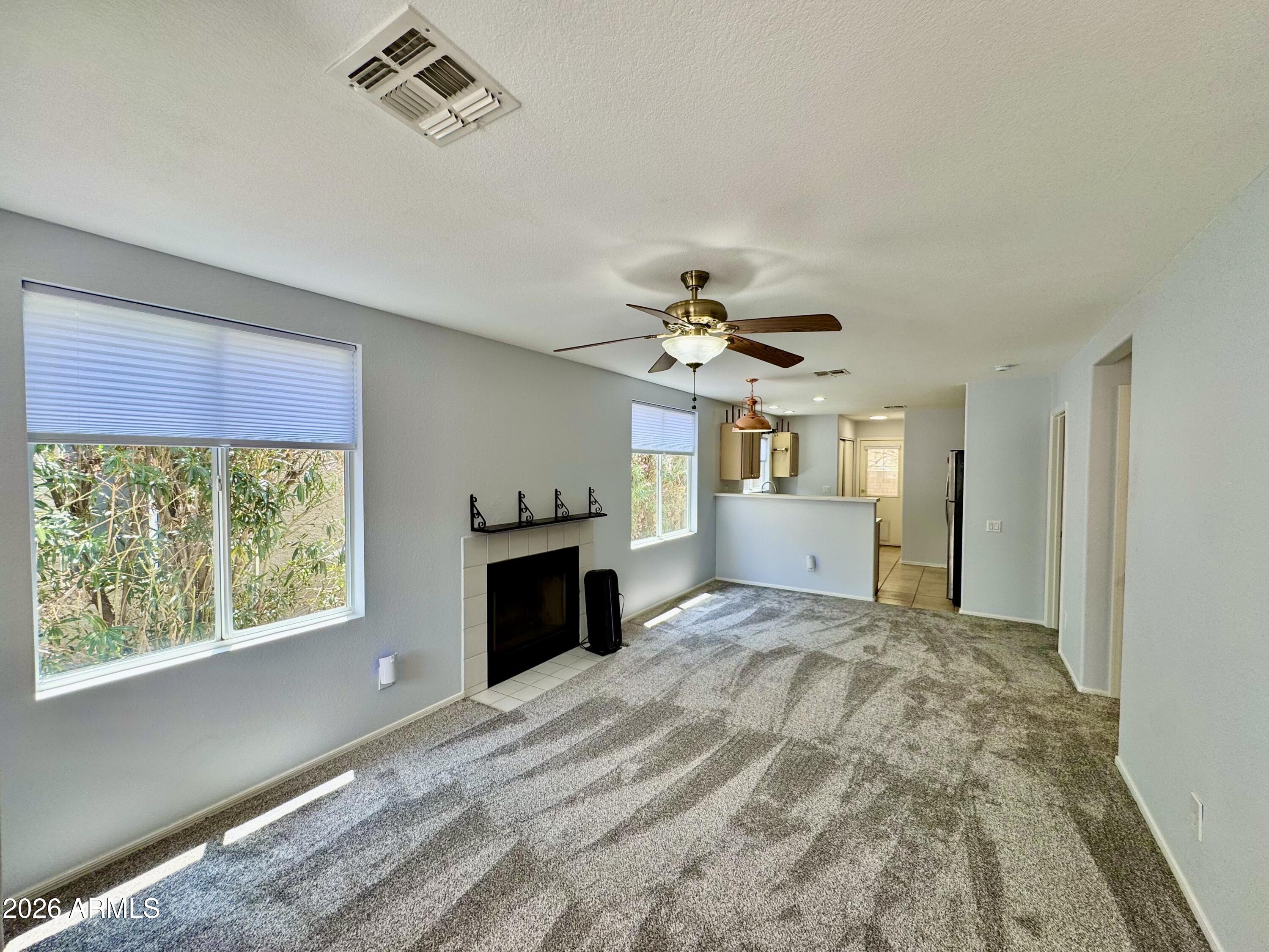 RENAISSANCE POINT - Residential