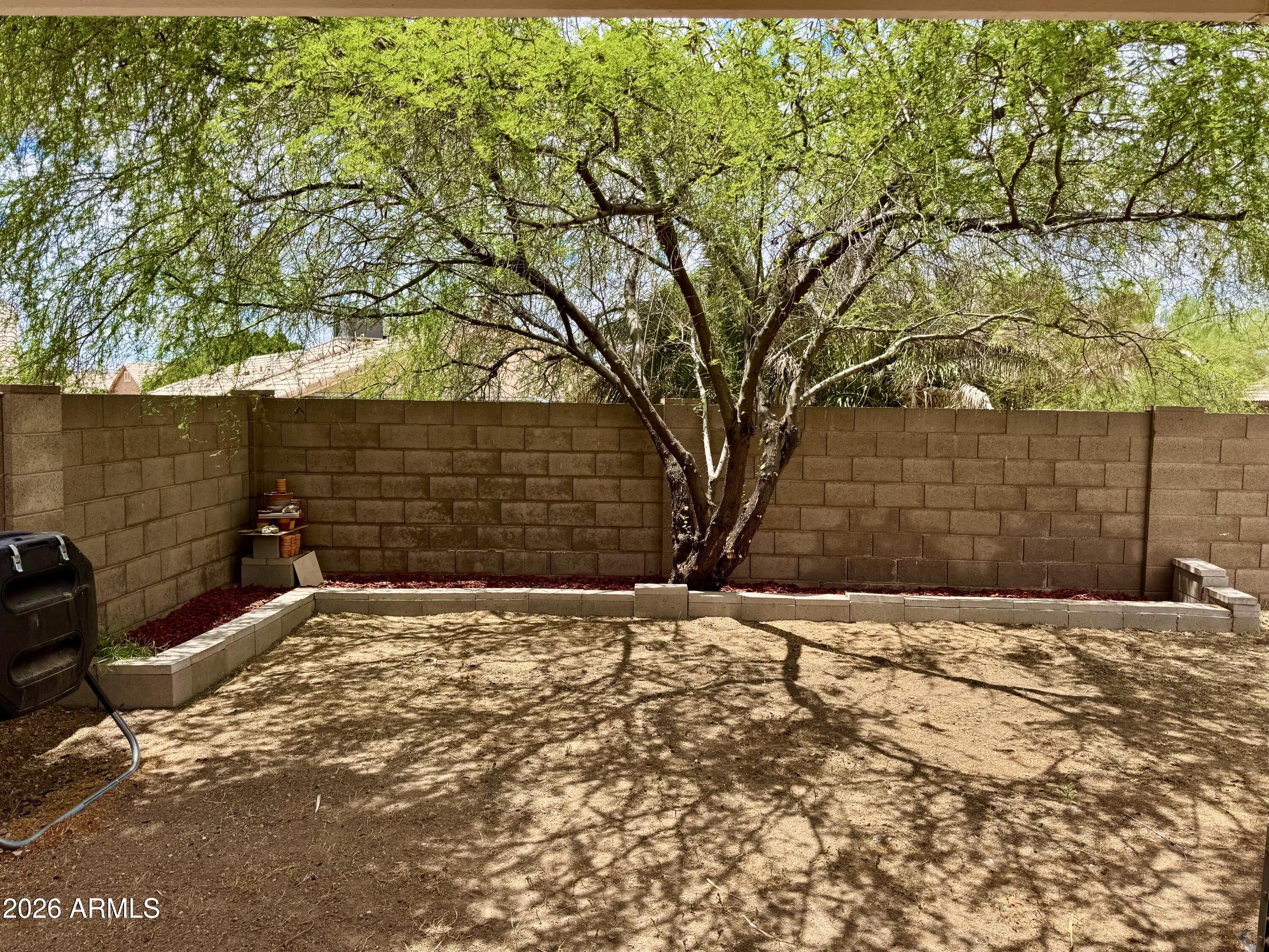 RENAISSANCE POINT - Residential