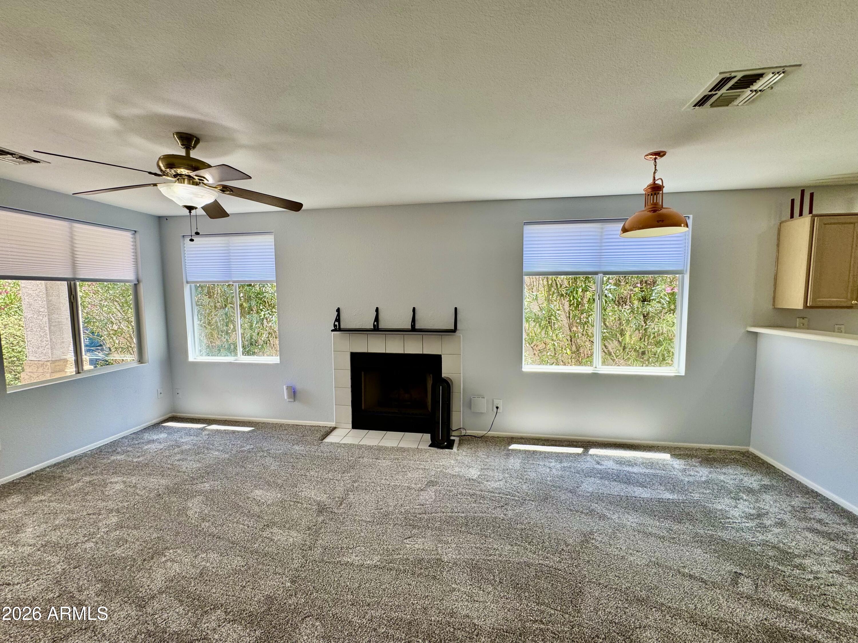 RENAISSANCE POINT - Residential