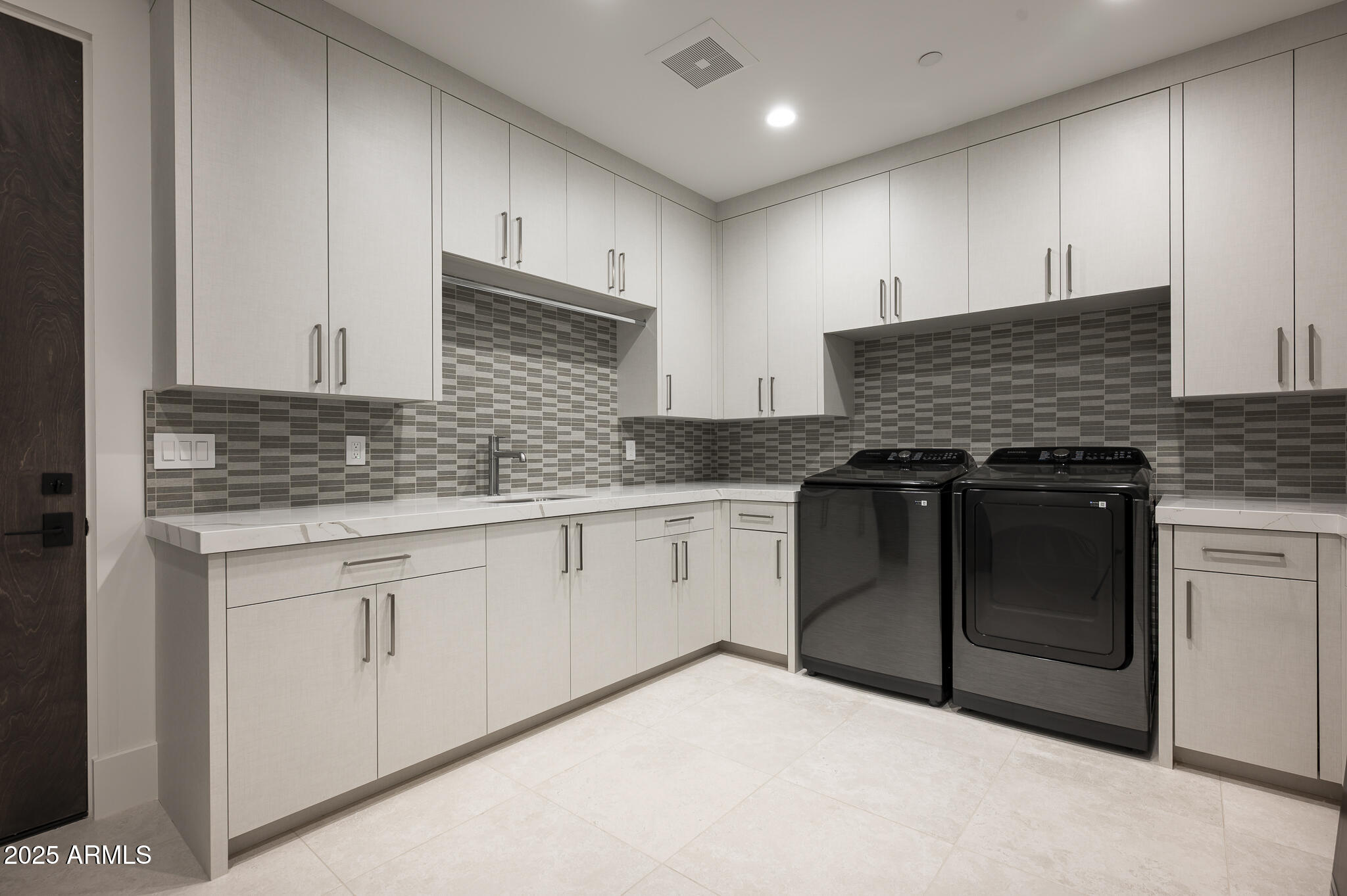 MCDOWELL MOUNTAIN RANCH PARCEL H UNIT ONE - Residential