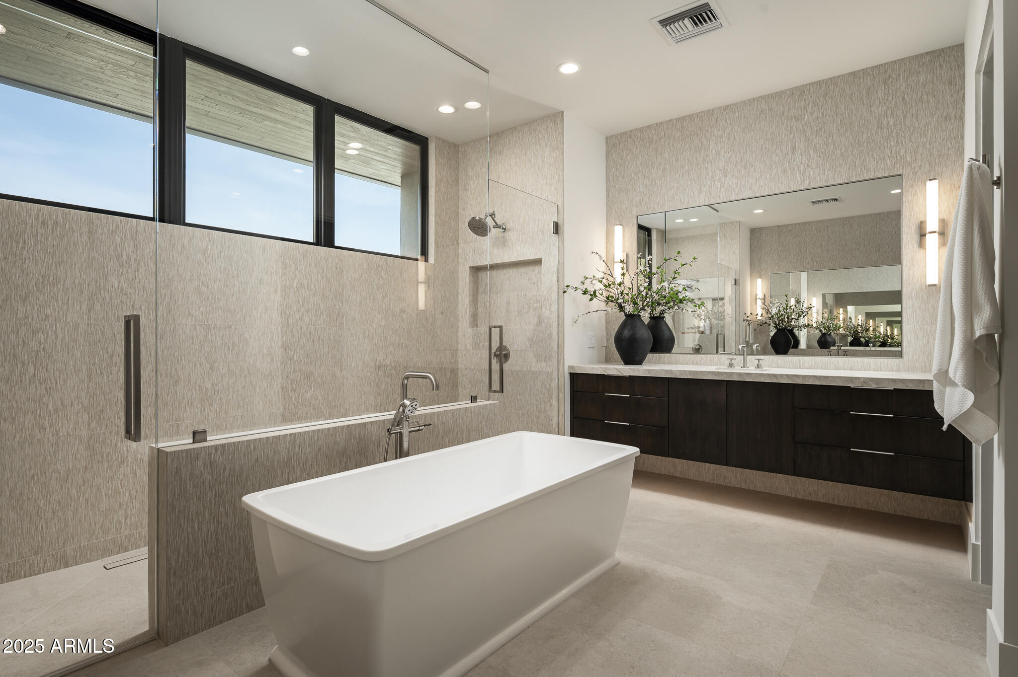 MCDOWELL MOUNTAIN RANCH PARCEL H UNIT ONE - Residential