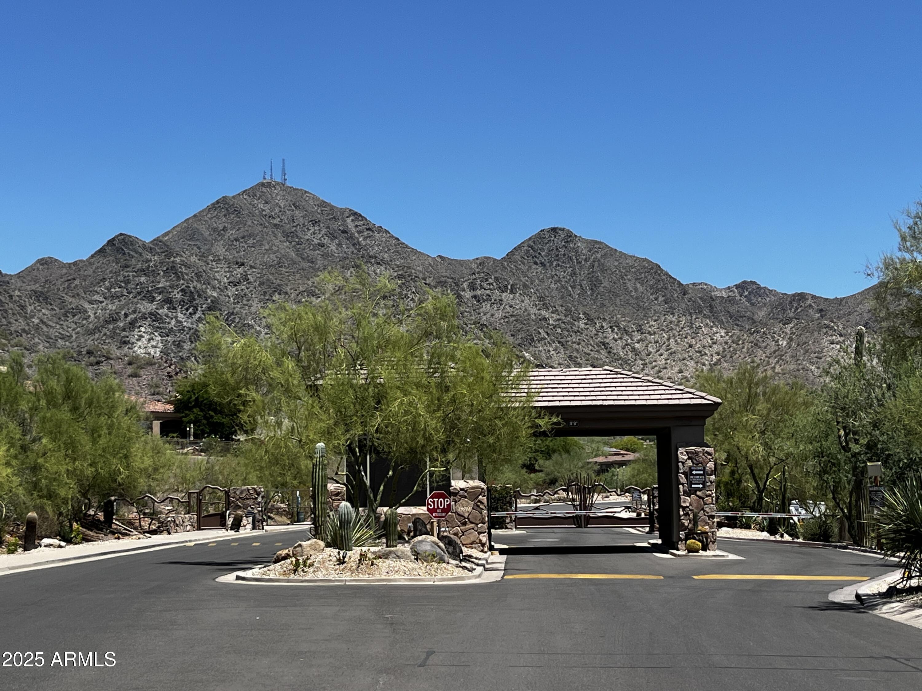 MCDOWELL MOUNTAIN RANCH PARCEL H UNIT ONE - Residential