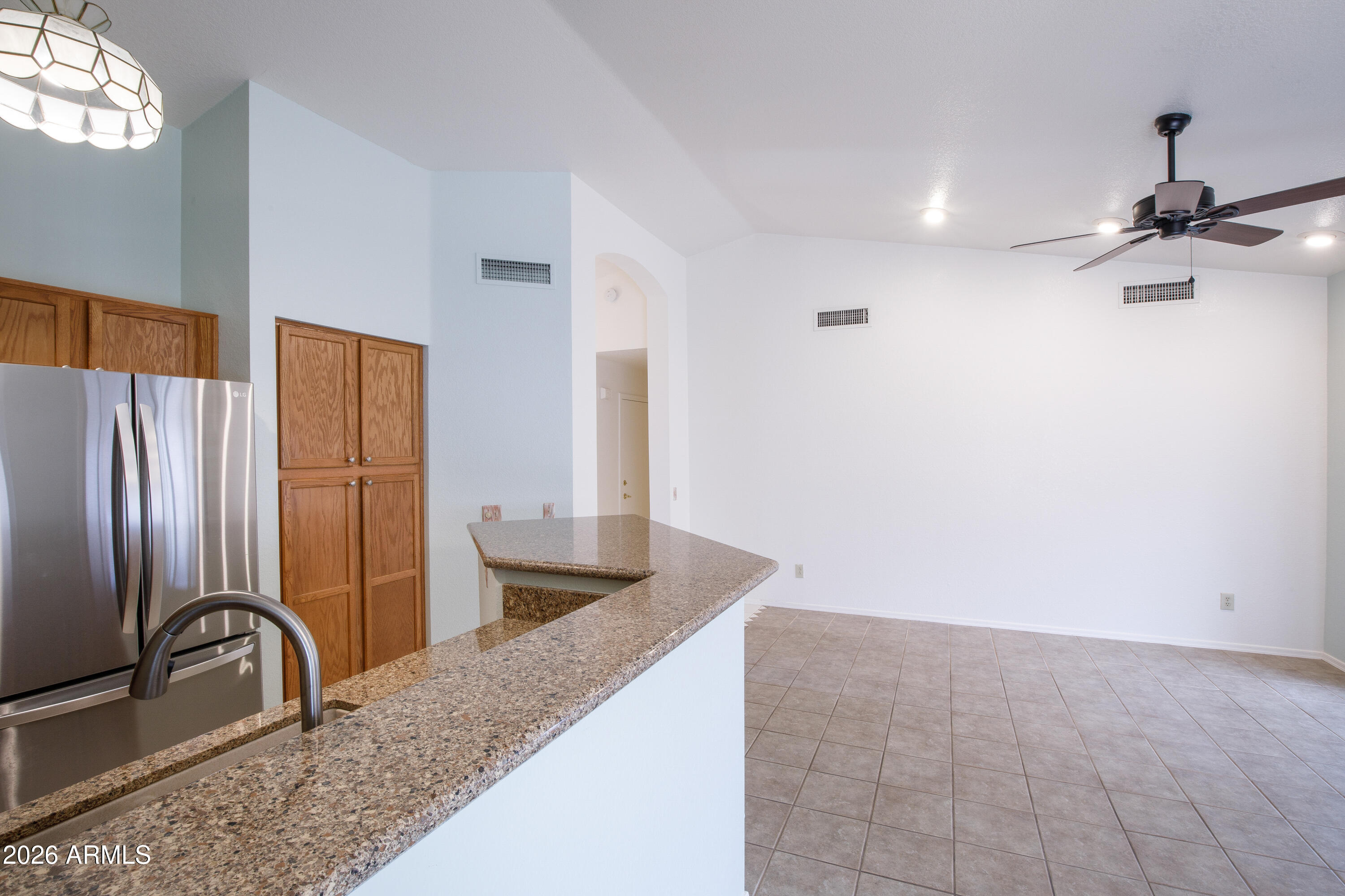 SUNBIRD UNIT ELEVEN - Residential