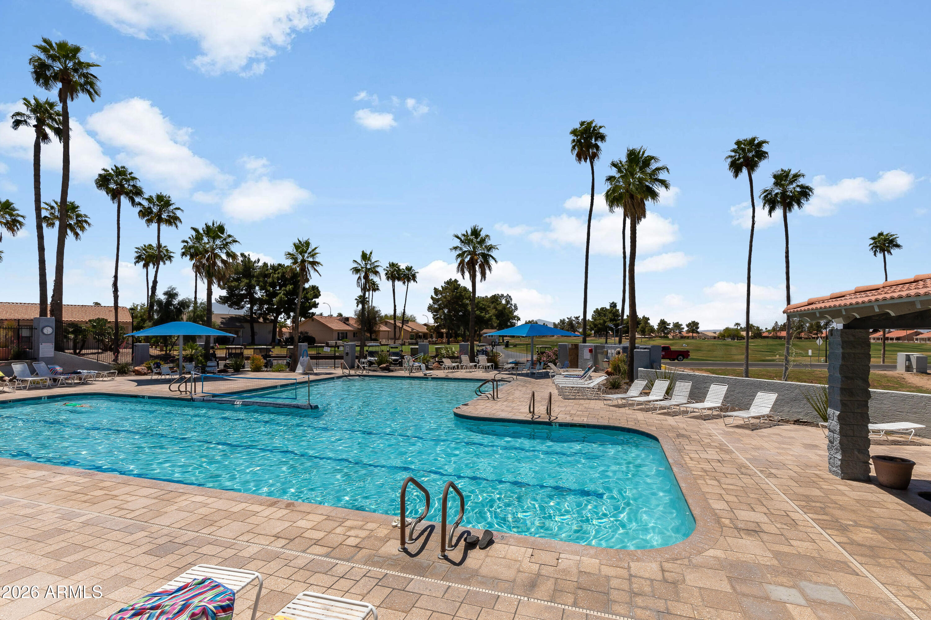 SUNBIRD UNIT ELEVEN - Residential