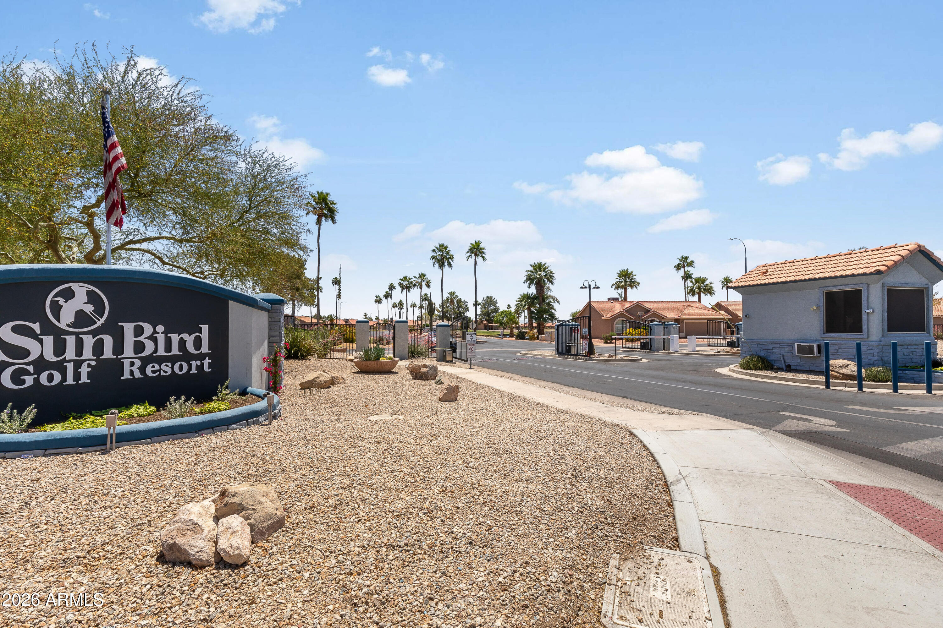 SUNBIRD UNIT ELEVEN - Residential