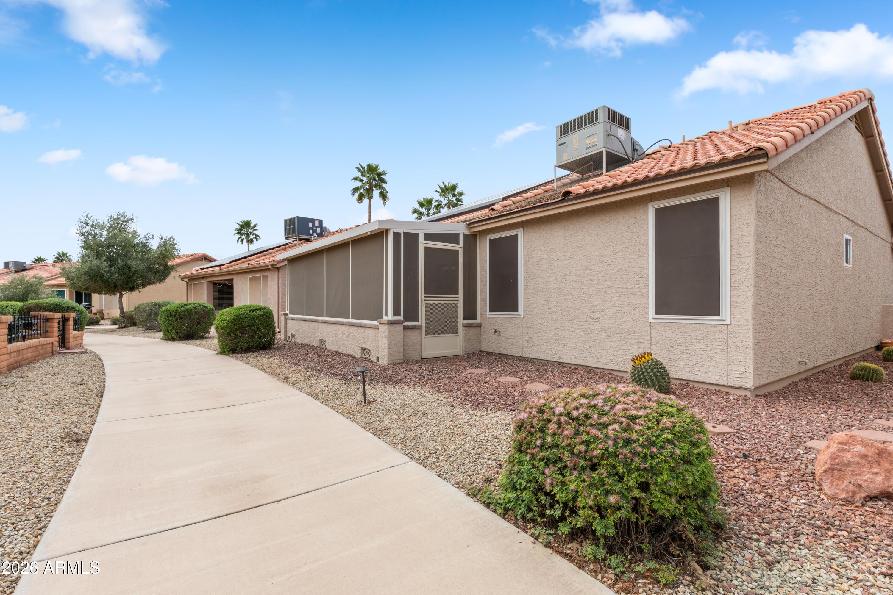 SUNBIRD UNIT ELEVEN - Residential