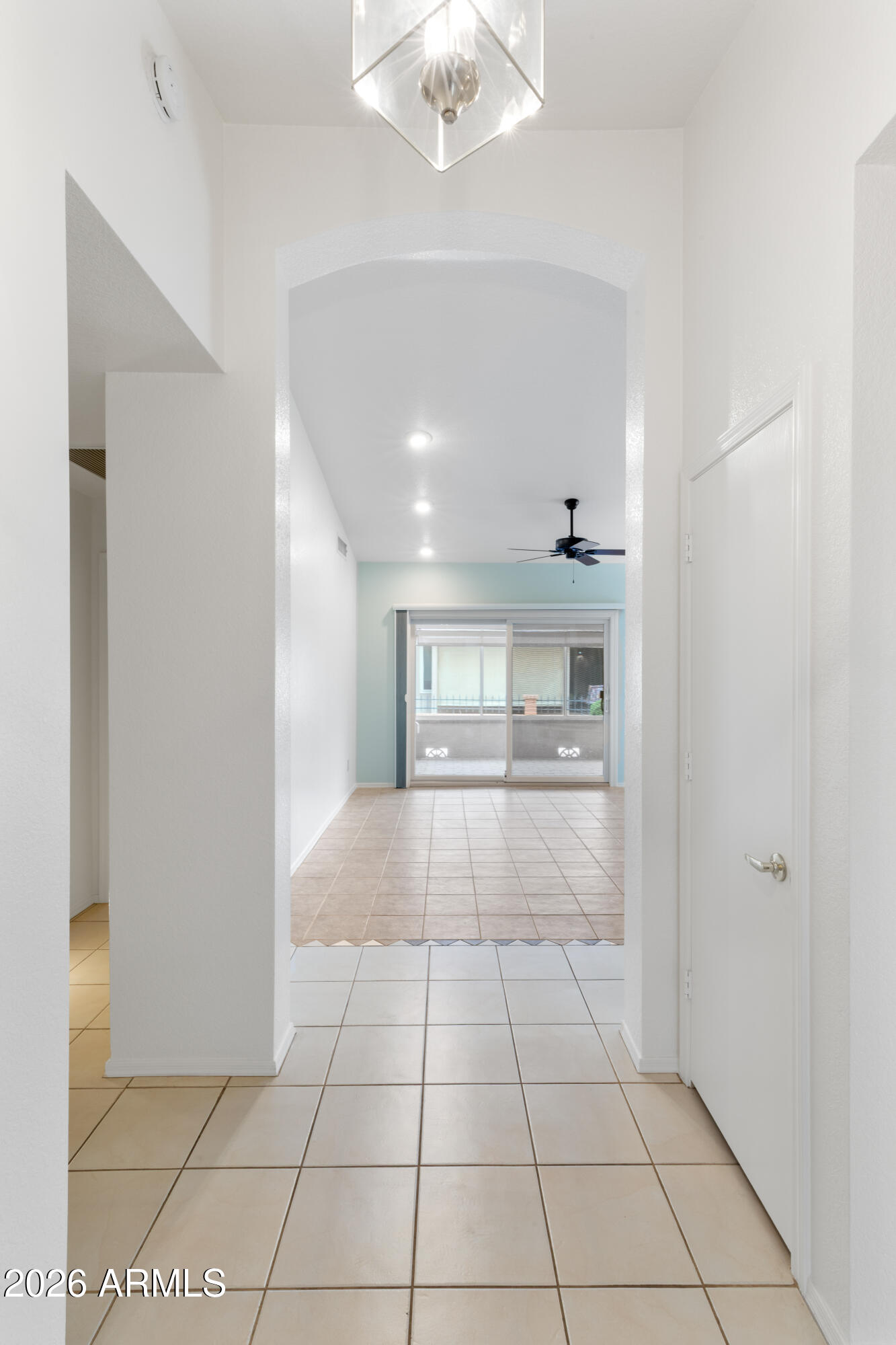 SUNBIRD UNIT ELEVEN - Residential