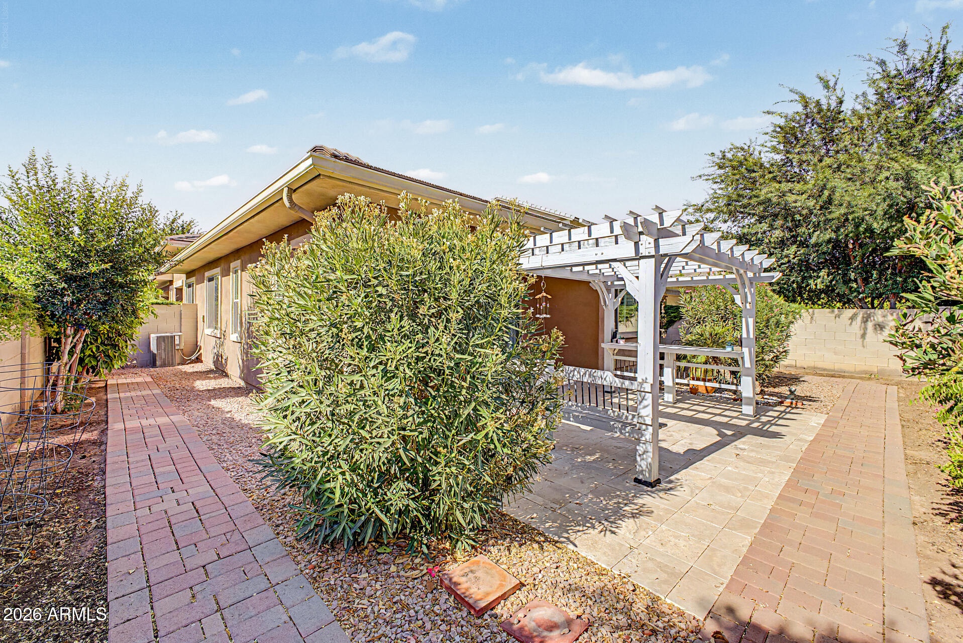 WARNER GROVES AT MORRISON RANCH - Residential