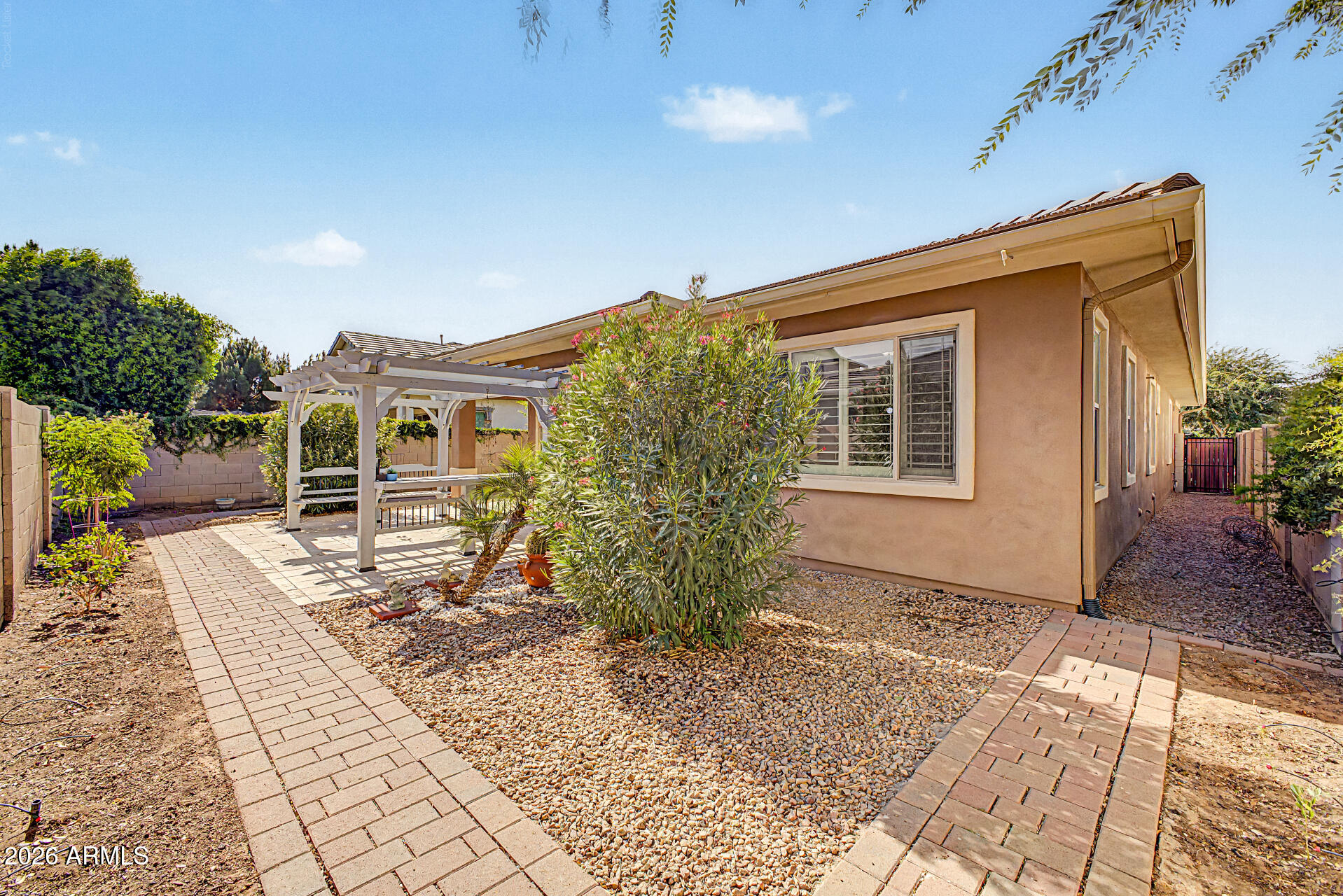 WARNER GROVES AT MORRISON RANCH - Residential