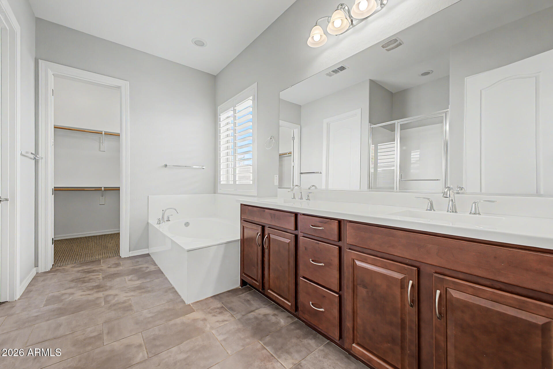 WARNER GROVES AT MORRISON RANCH - Residential