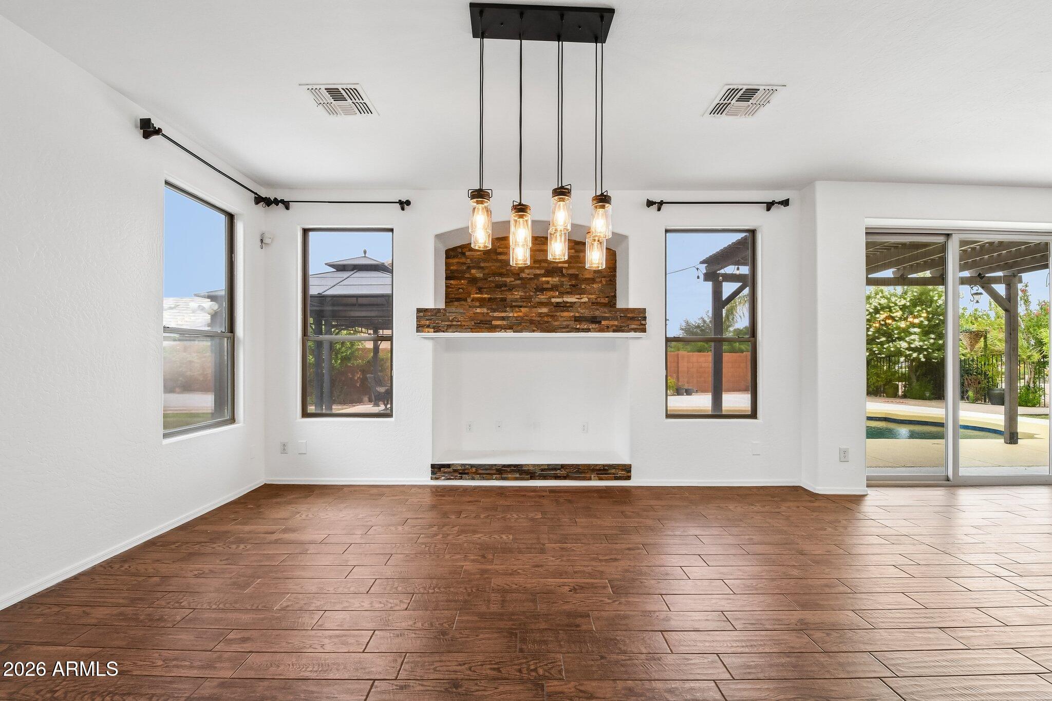 SUN RIVER PARCEL C - Residential