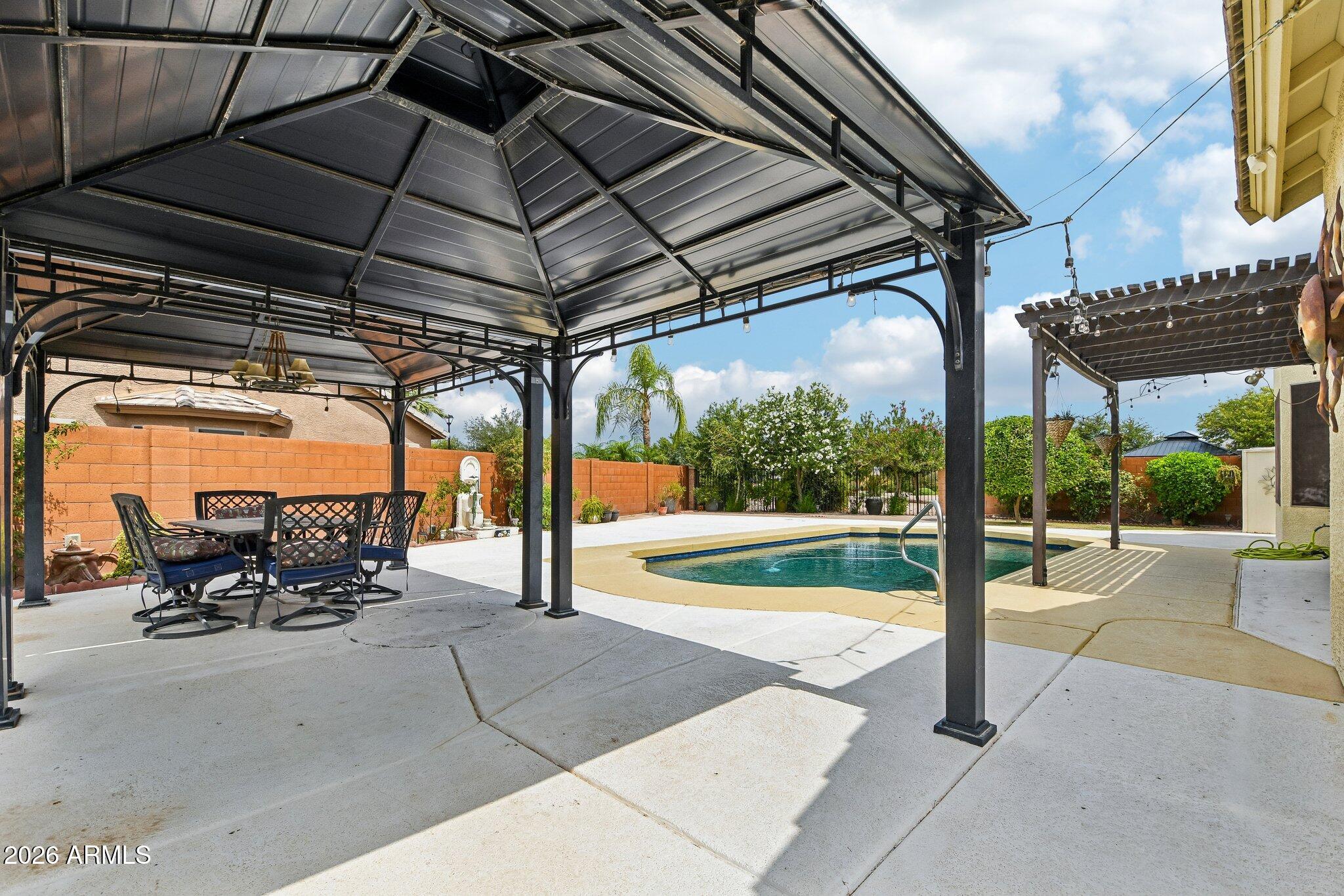 SUN RIVER PARCEL C - Residential