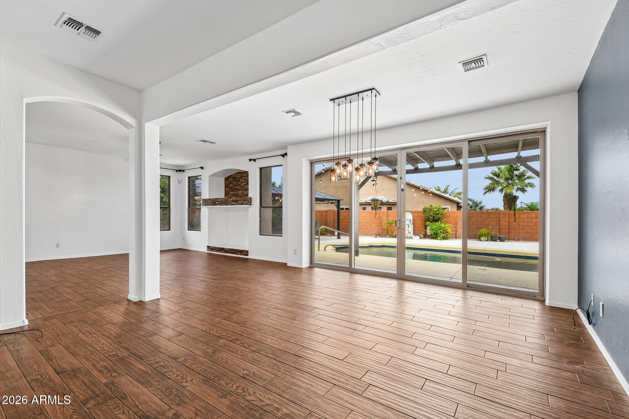 SUN RIVER PARCEL C - Residential