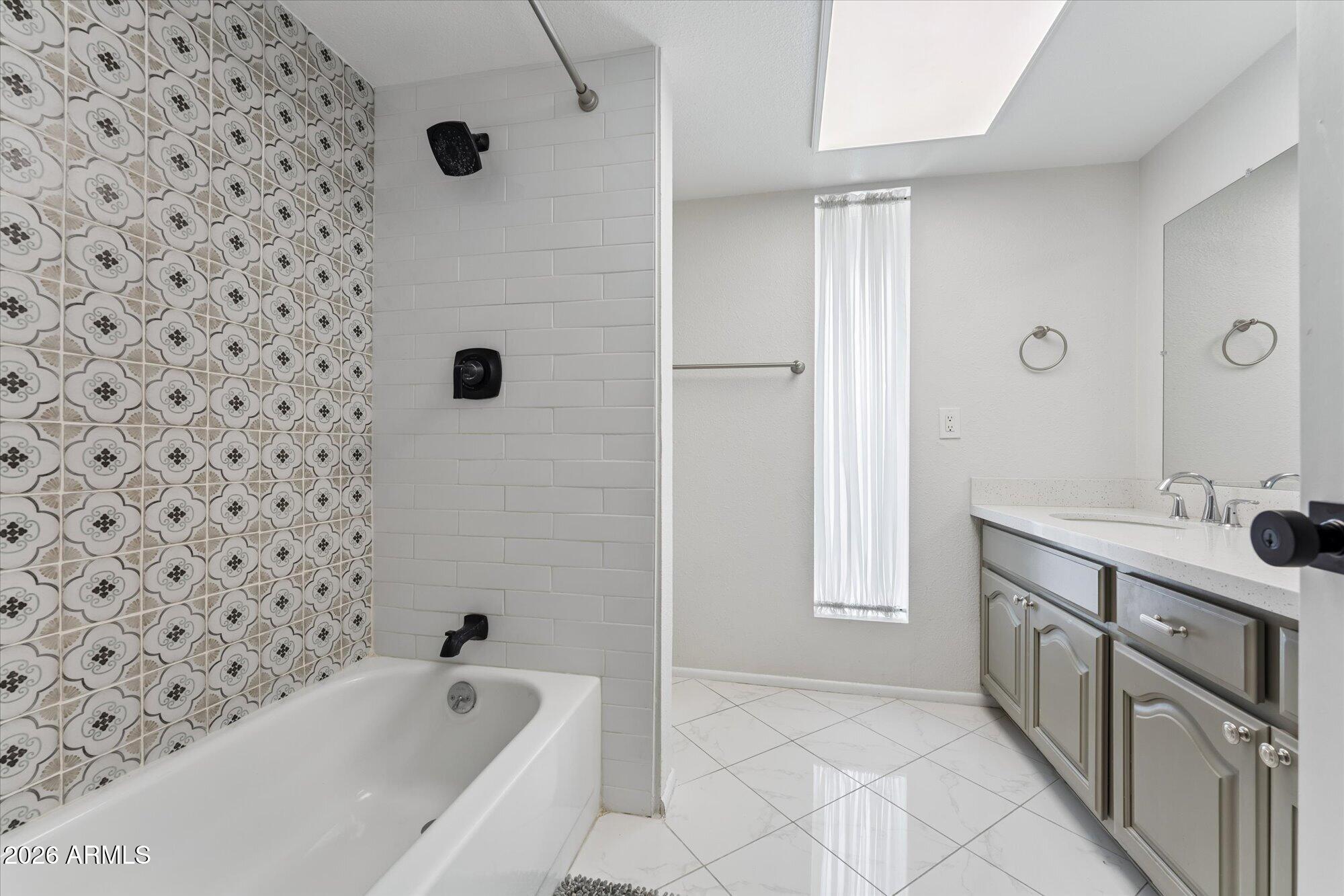SANDAHL HOMES UNIT 3 - Residential