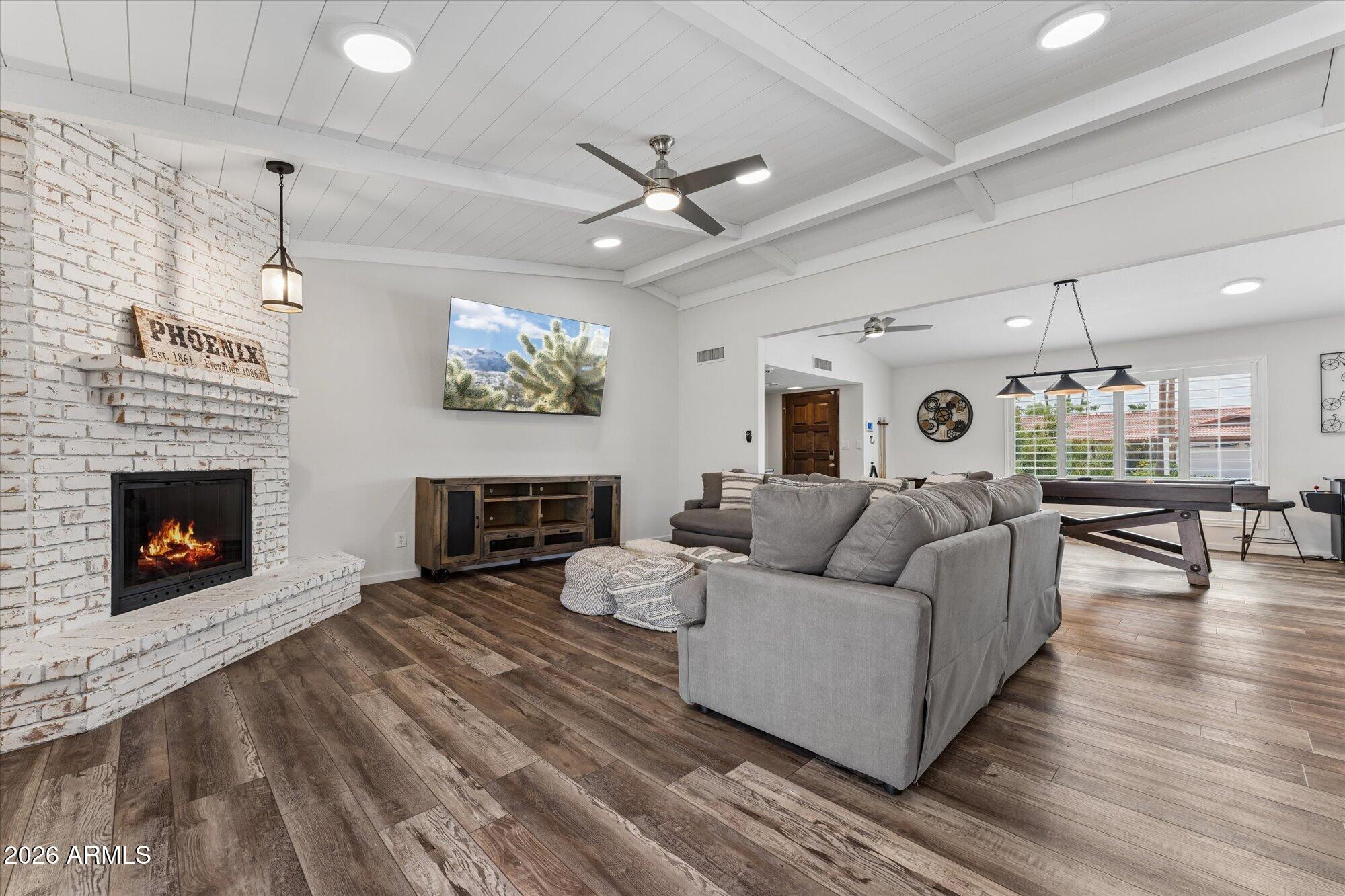 SANDAHL HOMES UNIT 3 - Residential