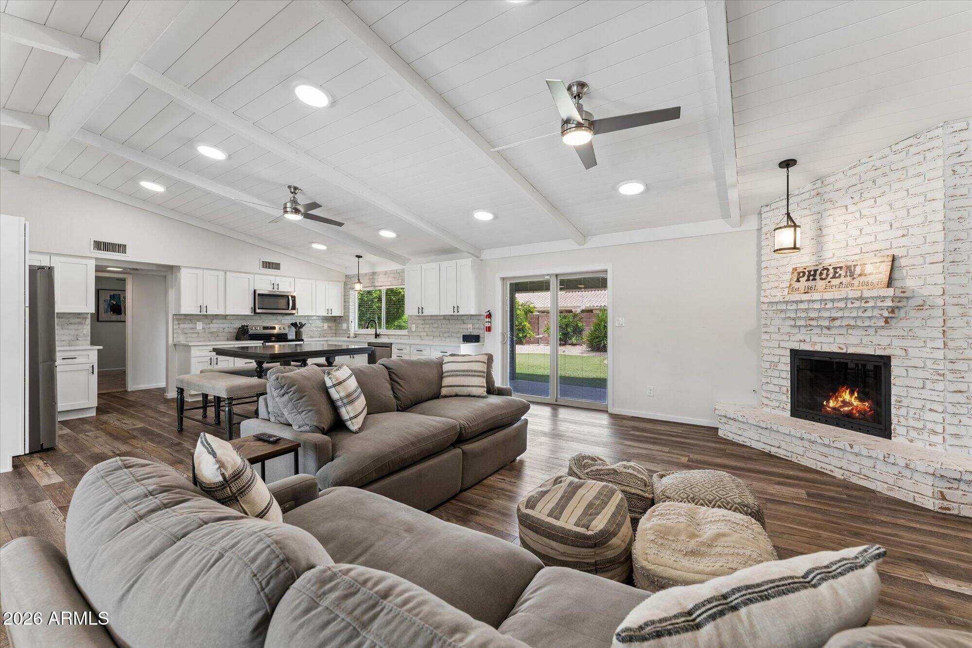 SANDAHL HOMES UNIT 3 - Residential