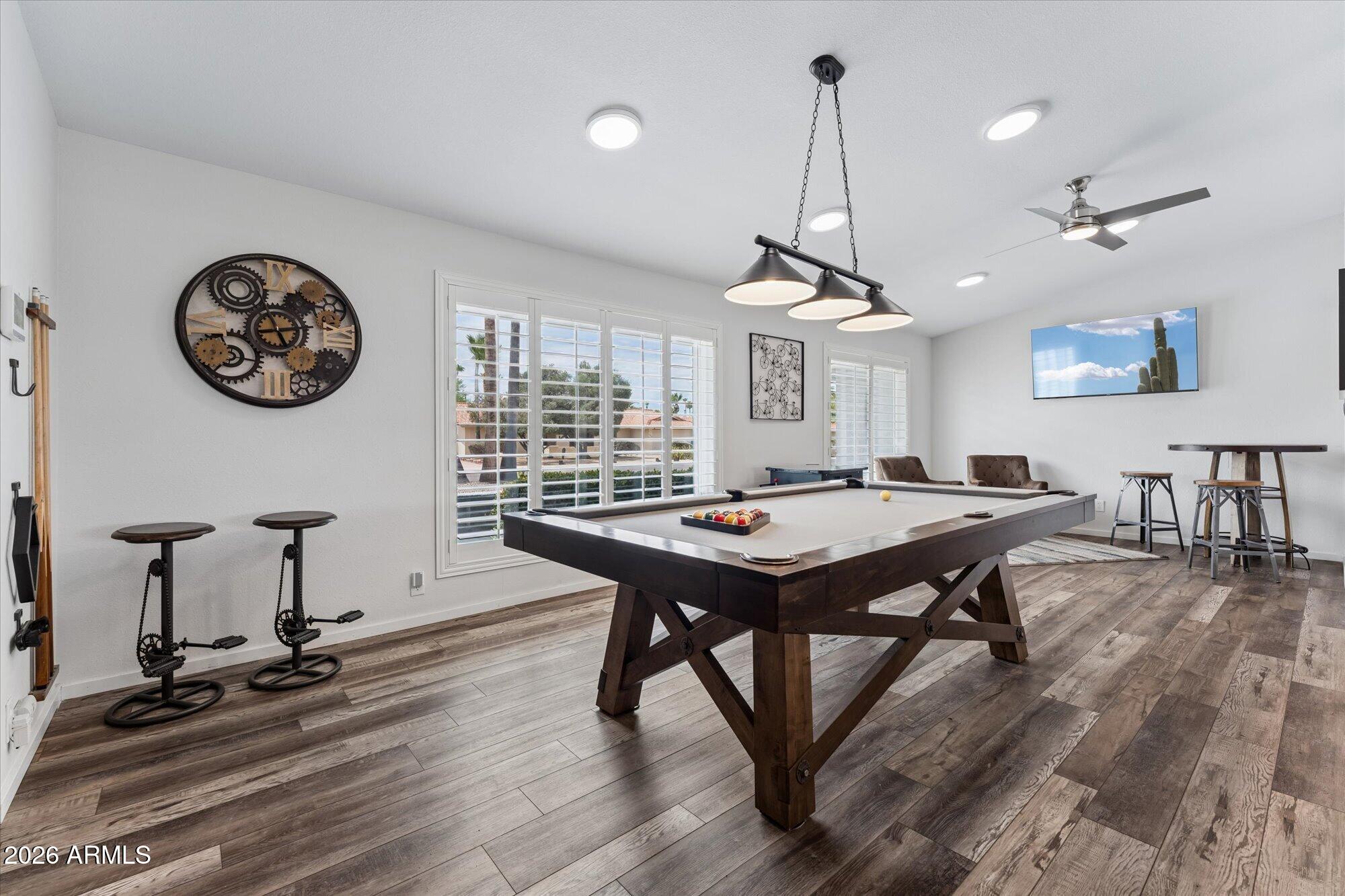 SANDAHL HOMES UNIT 3 - Residential