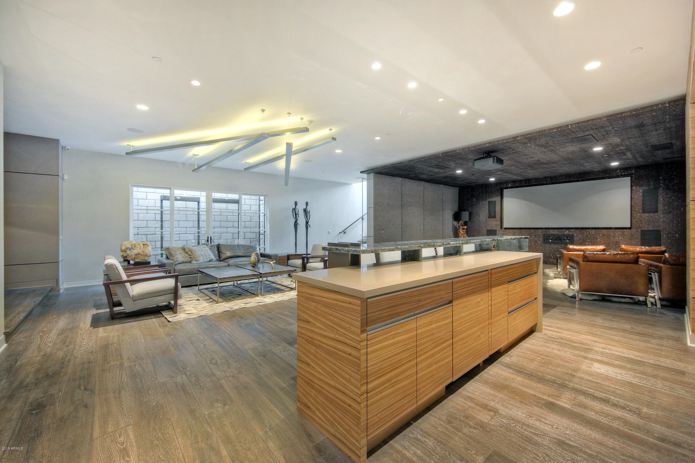 THE VILLAGE AT MOUNTAIN SHADOWS - Residential