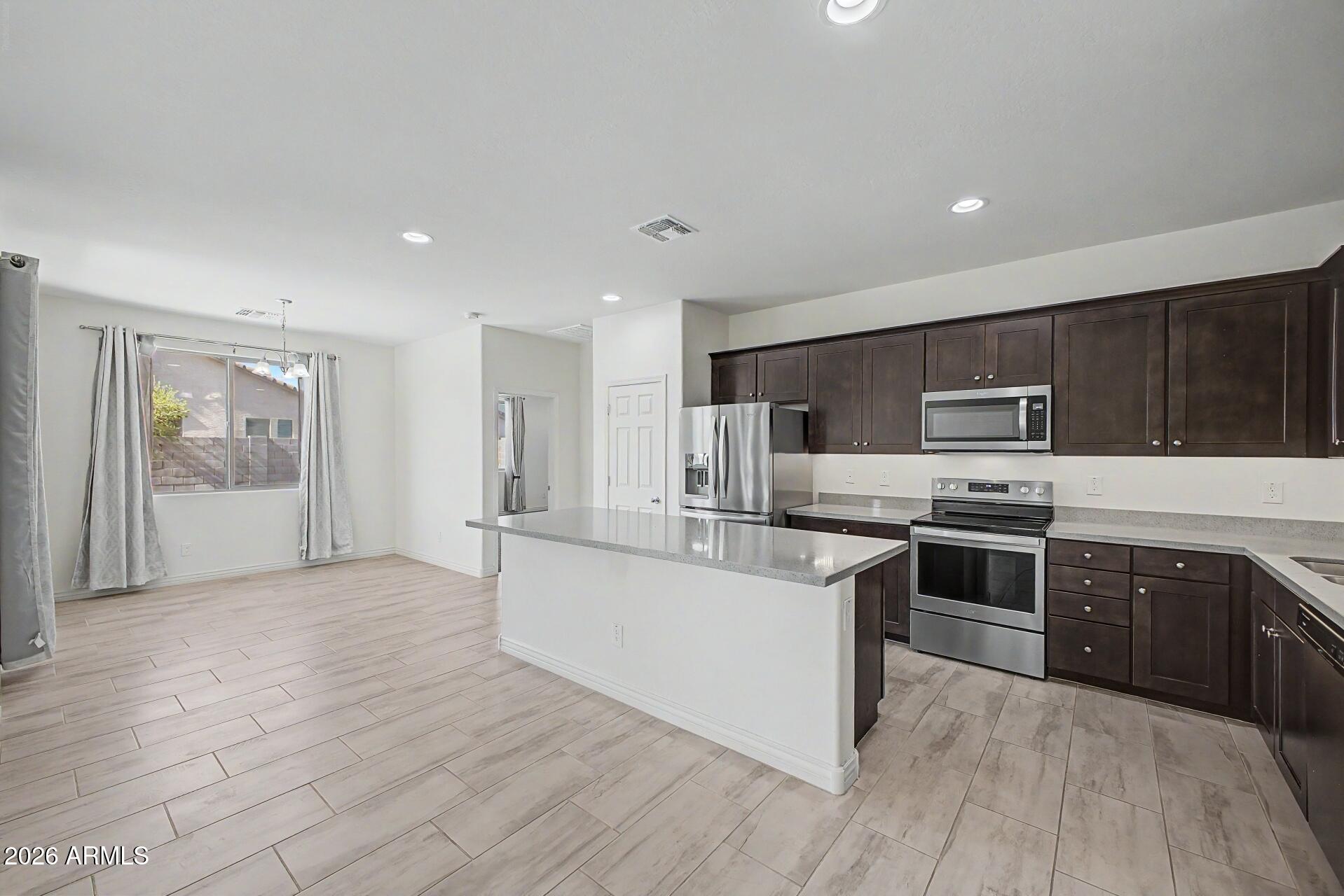 WEST POINTE VILLAGE - Residential