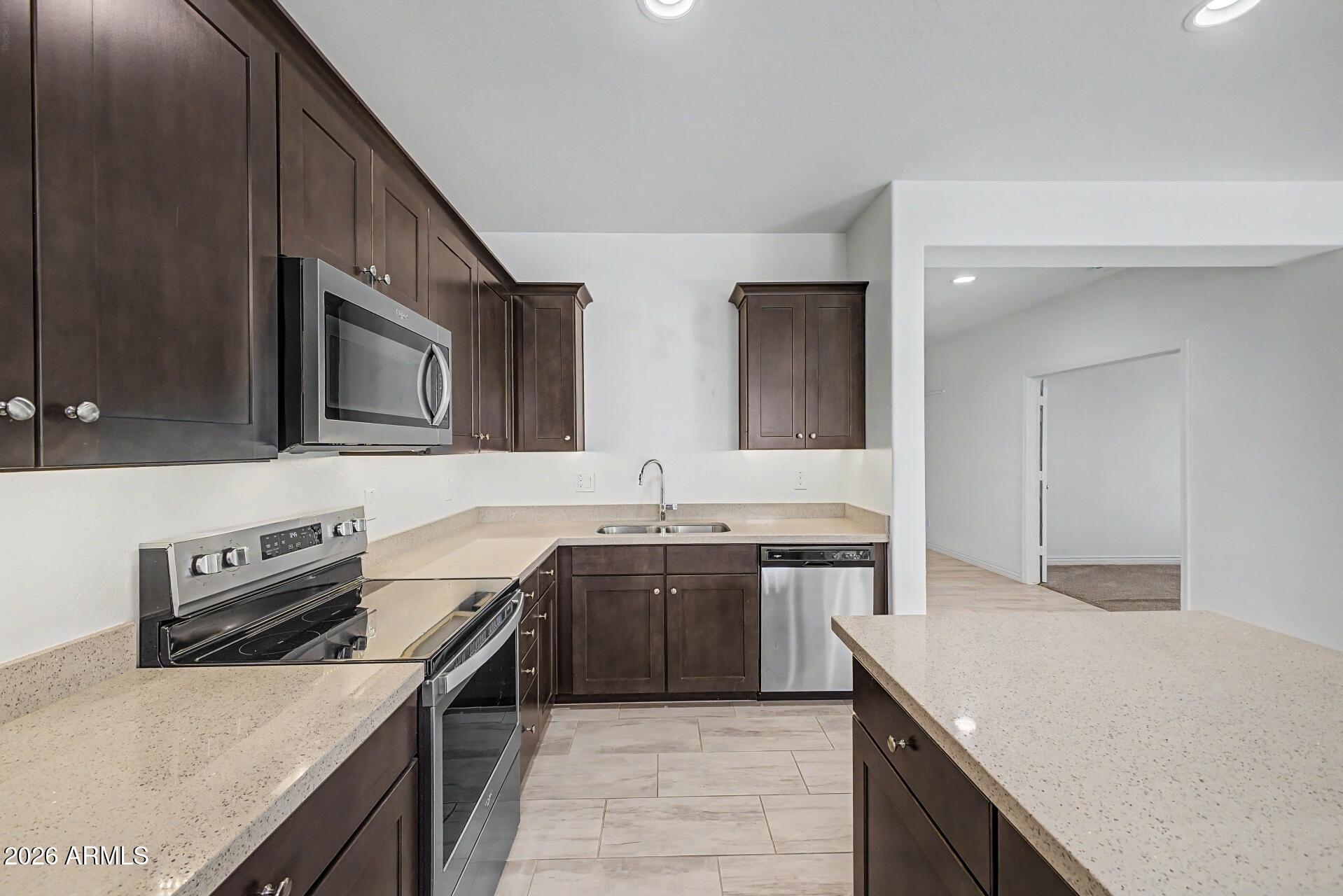 WEST POINTE VILLAGE - Residential