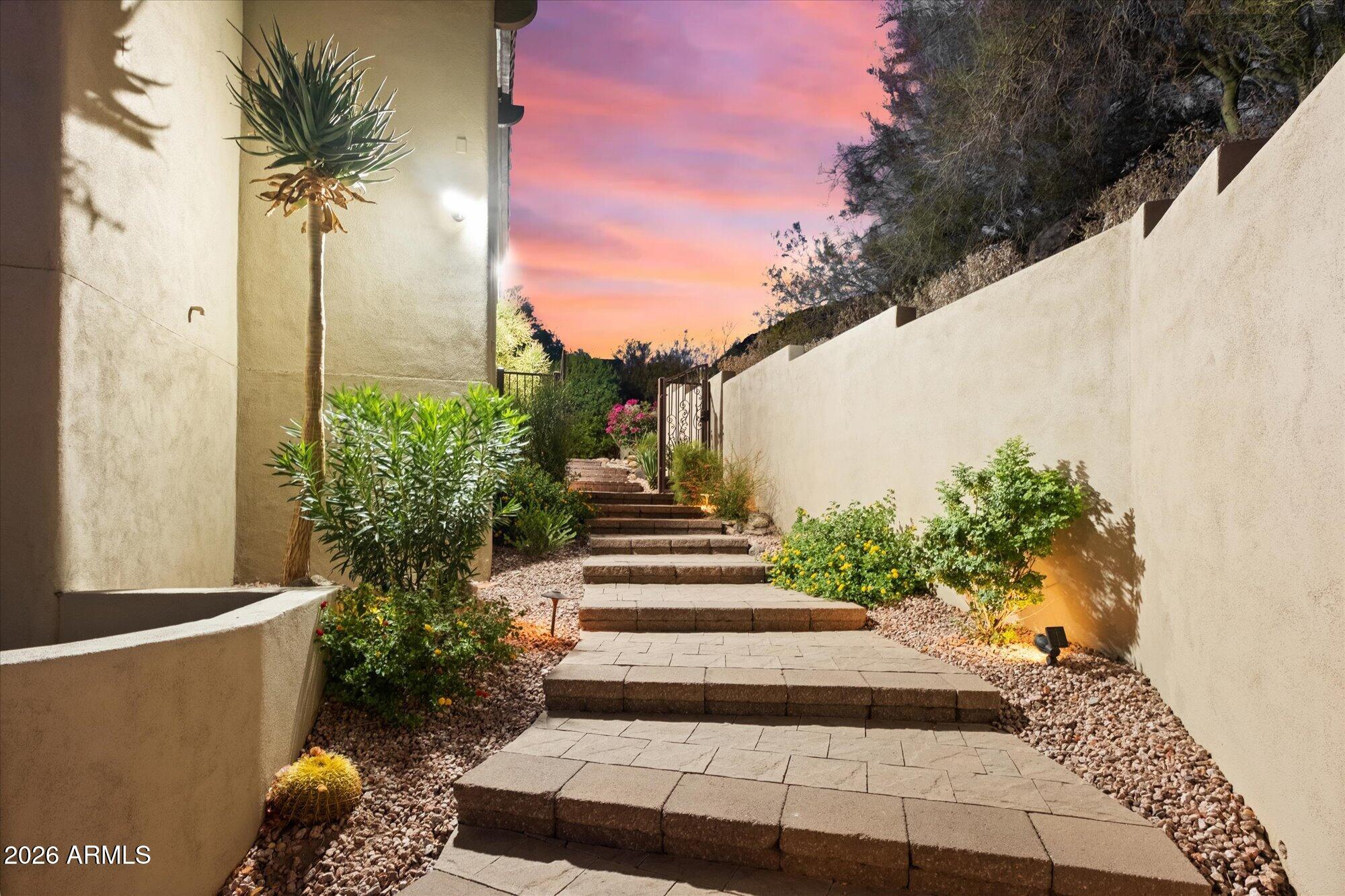 Scottsdale Mountain - Residential
