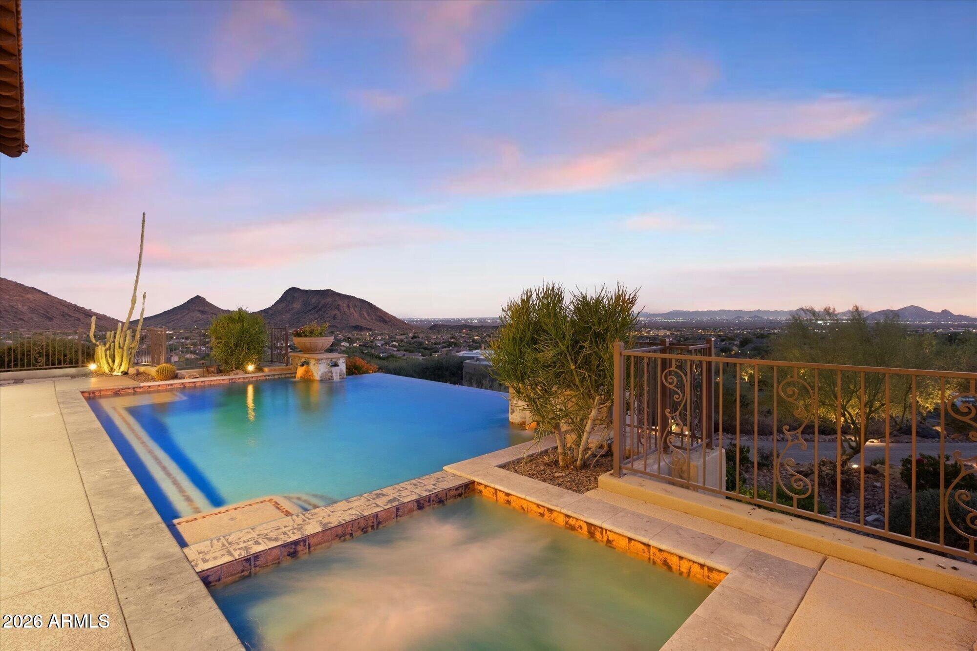 Scottsdale Mountain - Residential