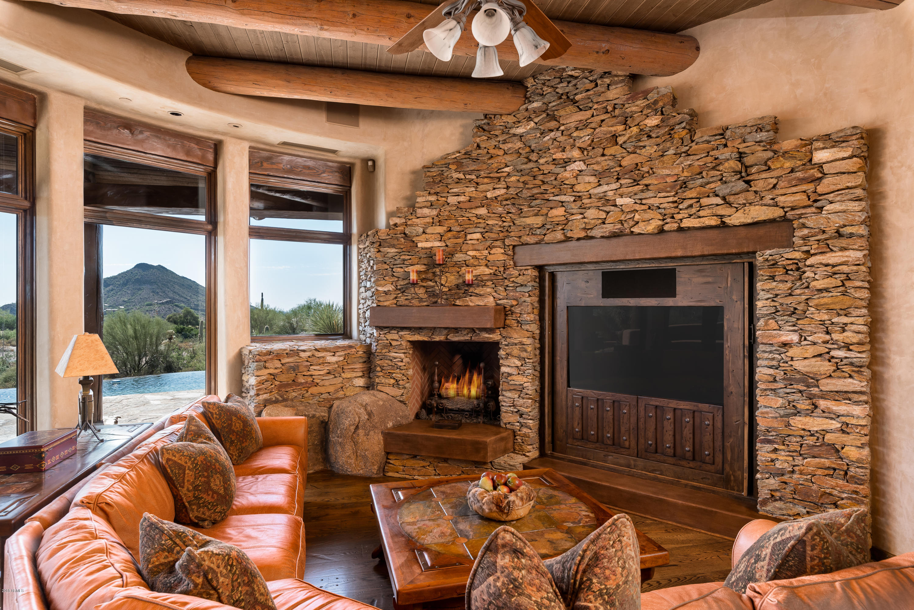 DESERT MOUNTAIN - Residential