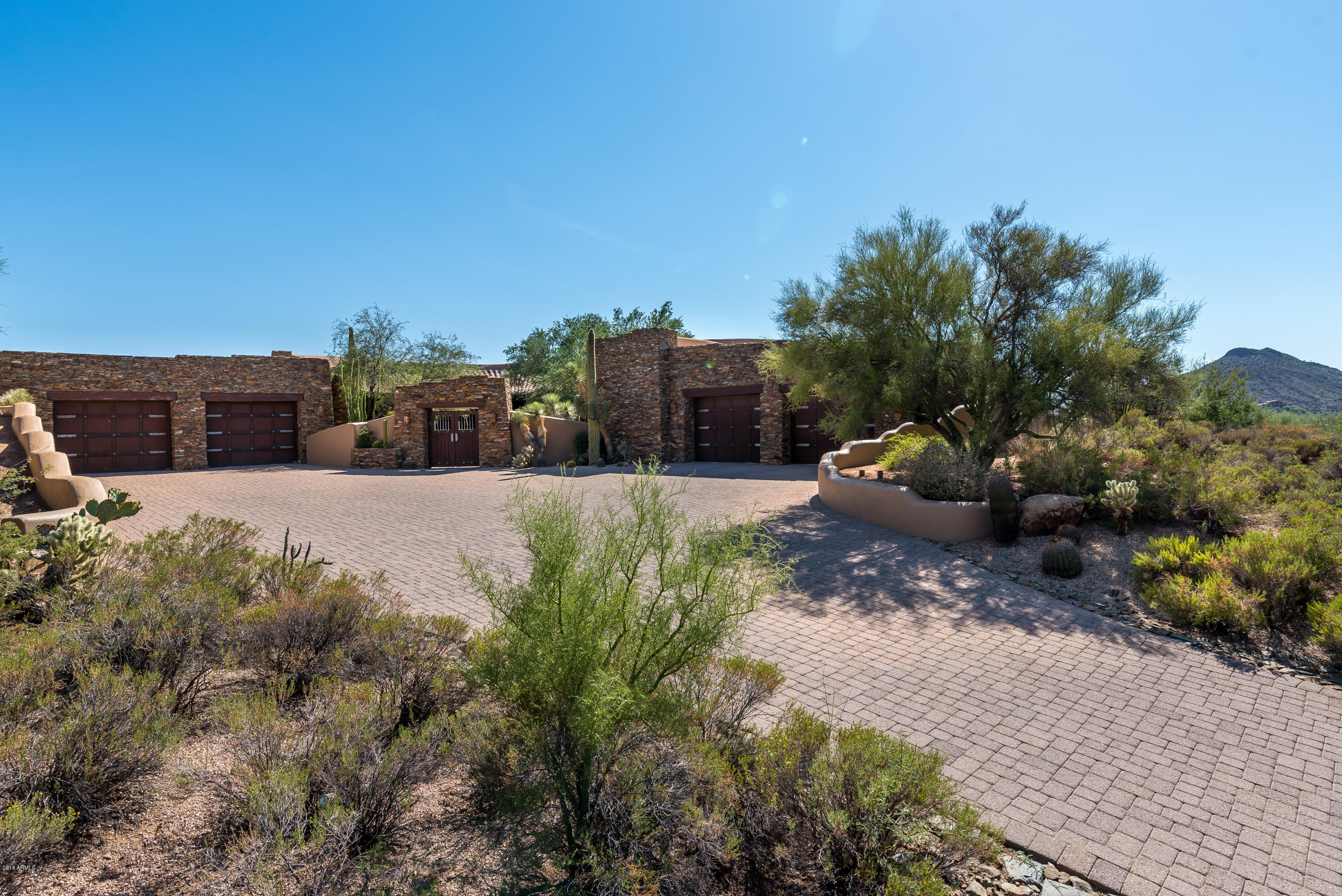DESERT MOUNTAIN - Residential