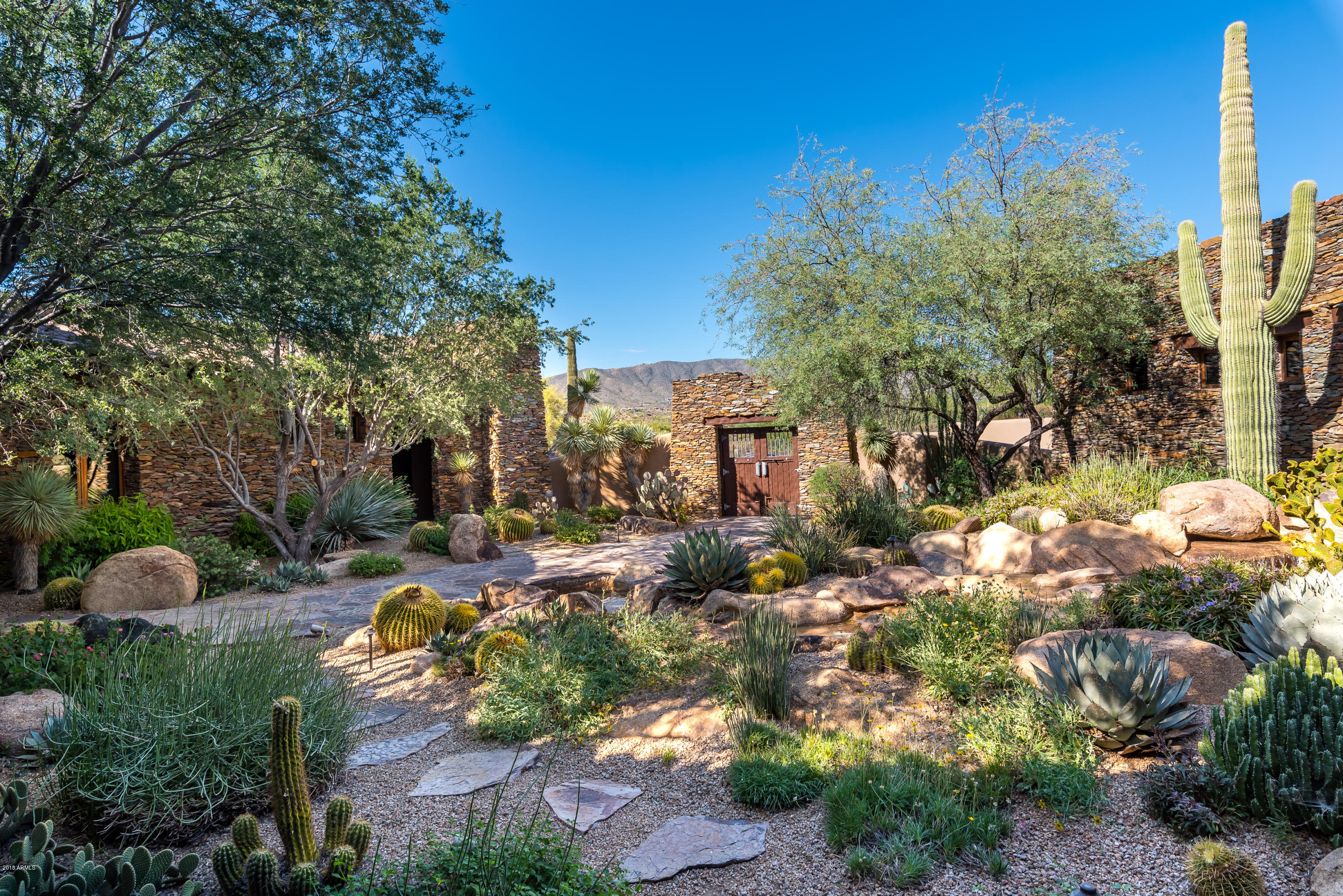 DESERT MOUNTAIN - Residential