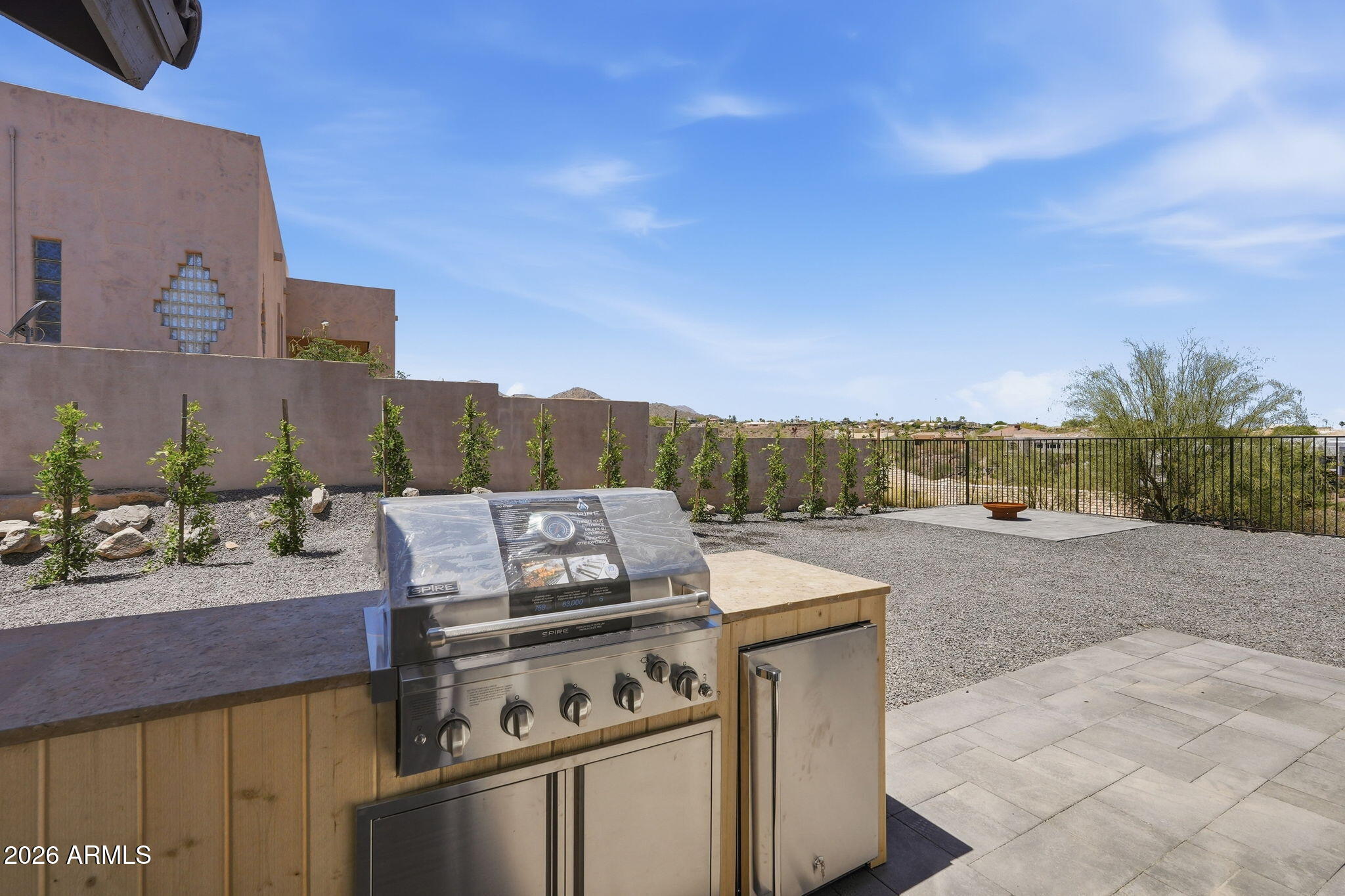 FOUNTAIN HILLS AZ FP 604C BLK 239 REPLAT - Residential