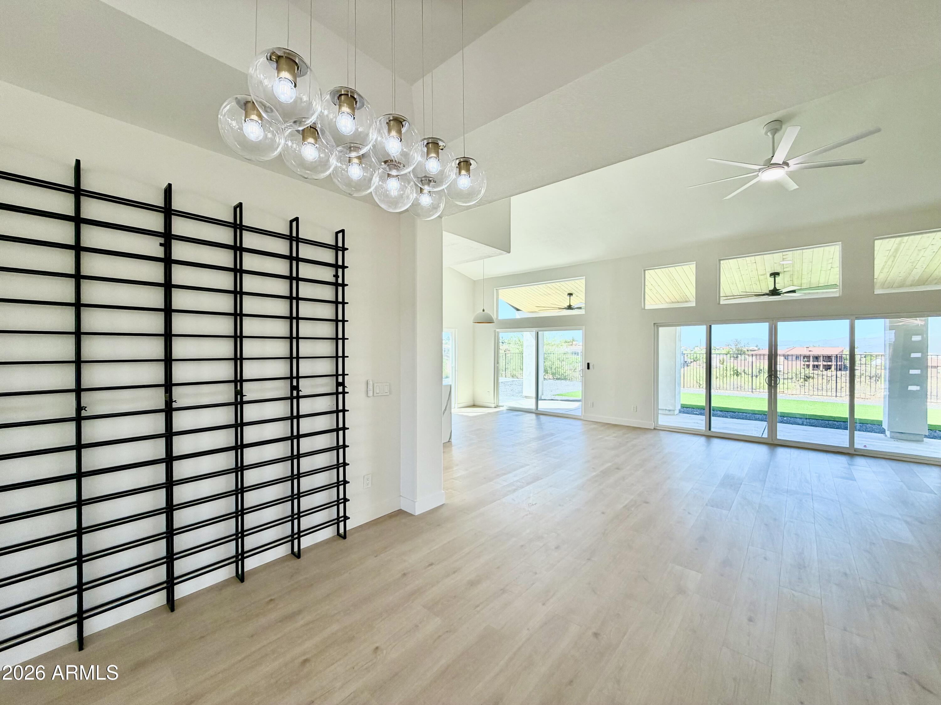 FOUNTAIN HILLS AZ FP 604C BLK 239 REPLAT - Residential
