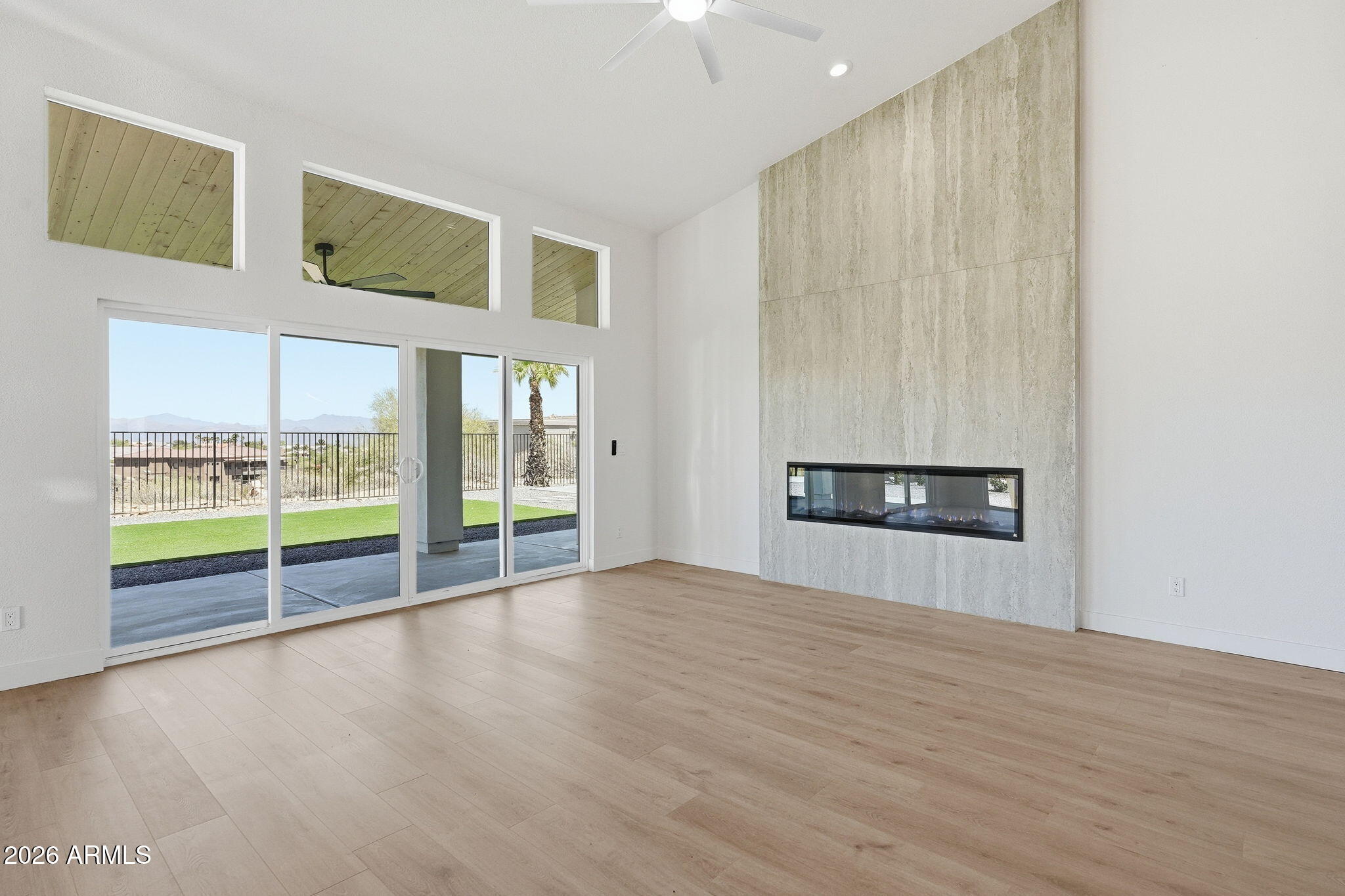 FOUNTAIN HILLS AZ FP 604C BLK 239 REPLAT - Residential