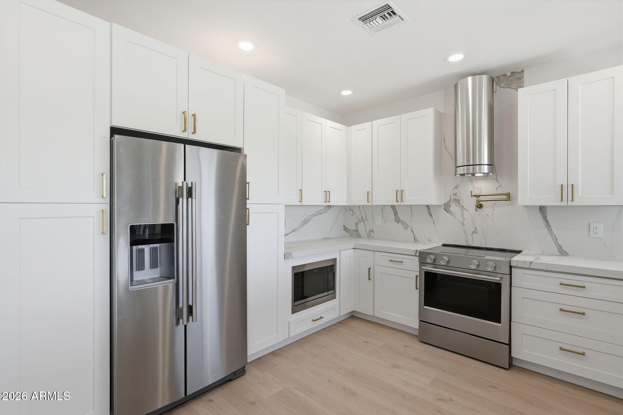 FOUNTAIN HILLS AZ FP 604C BLK 239 REPLAT - Residential