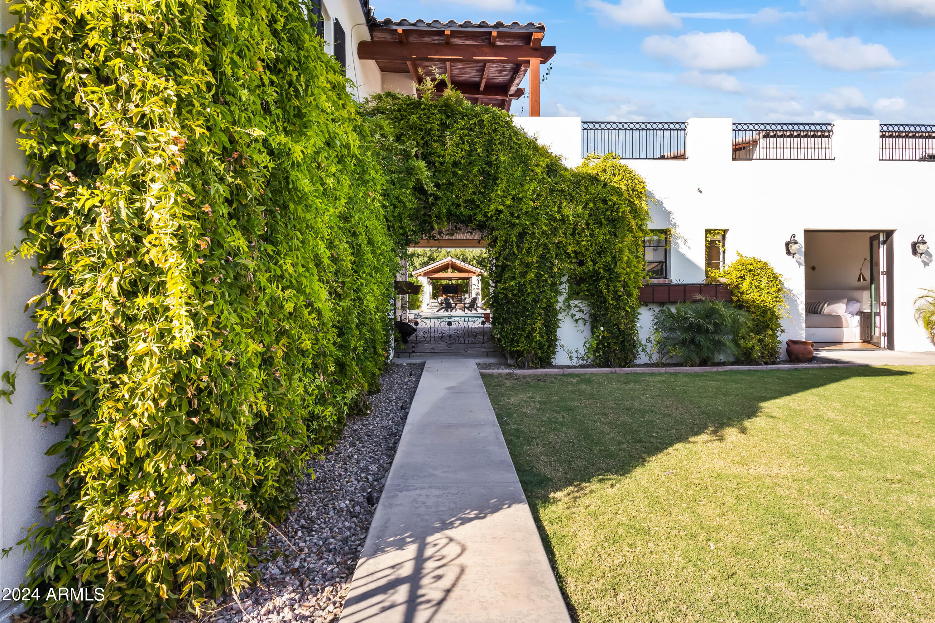 CENTURY CLUB ESTATES - Residential