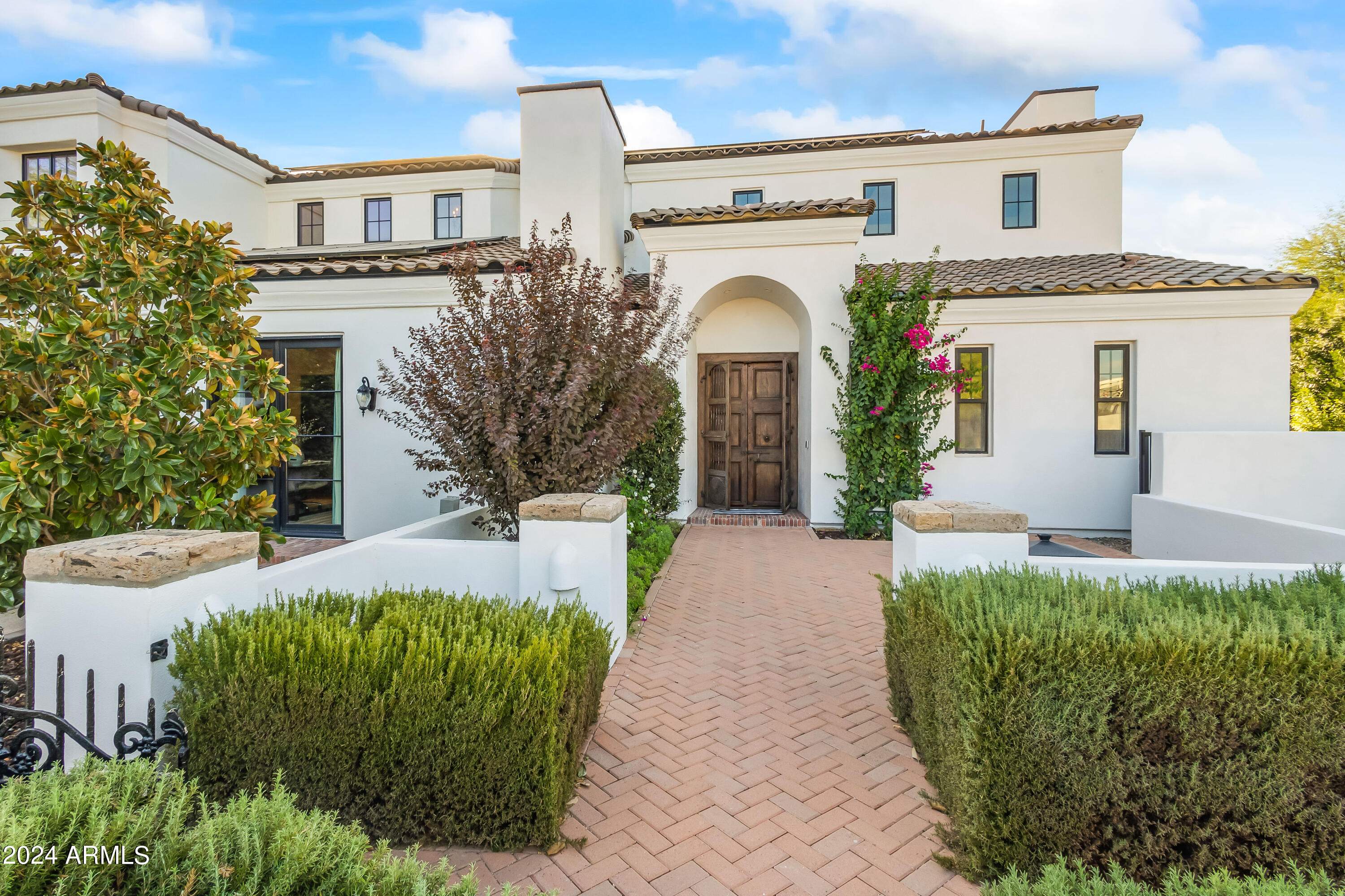 CENTURY CLUB ESTATES - Residential