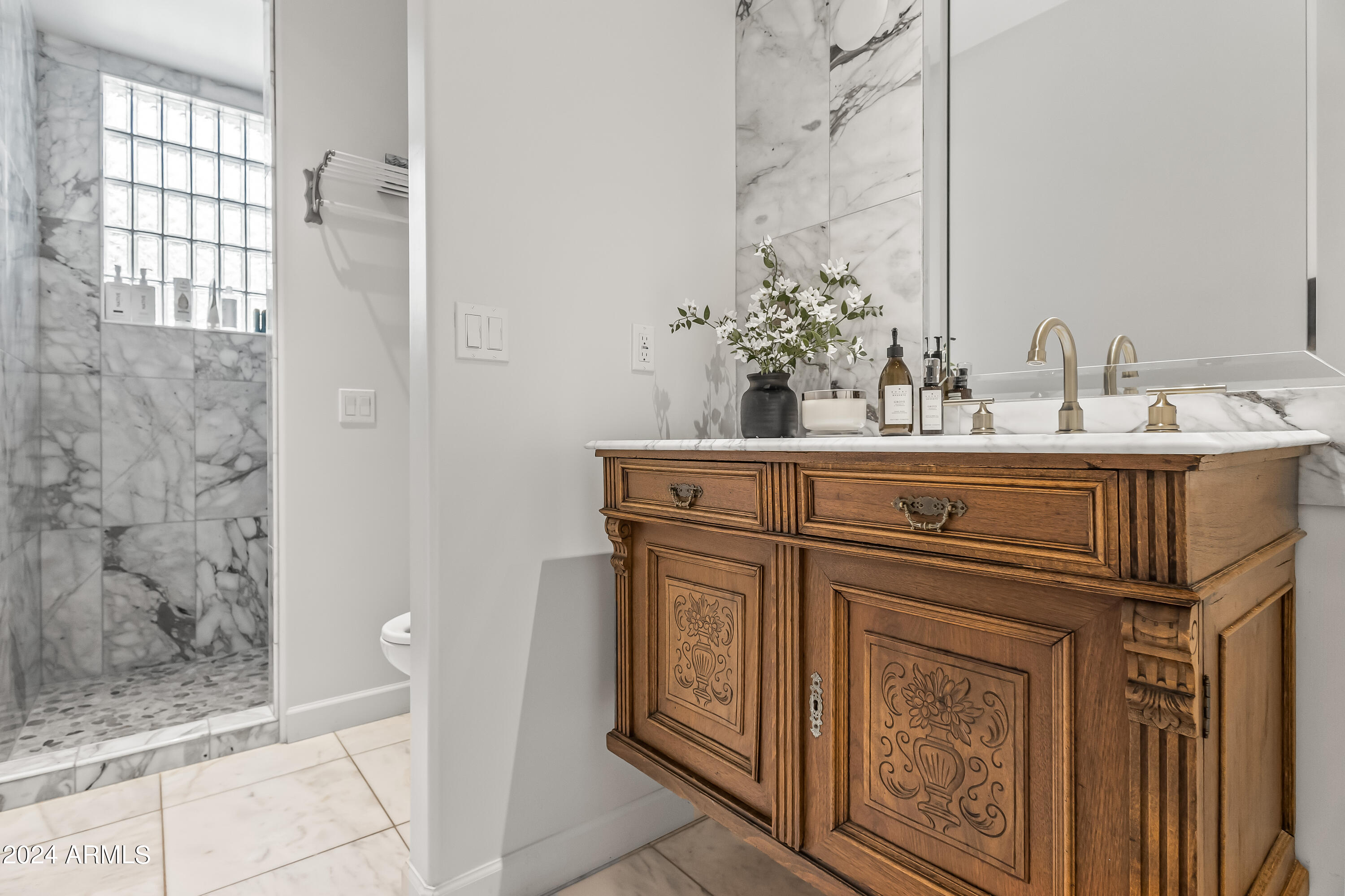 CENTURY CLUB ESTATES - Residential