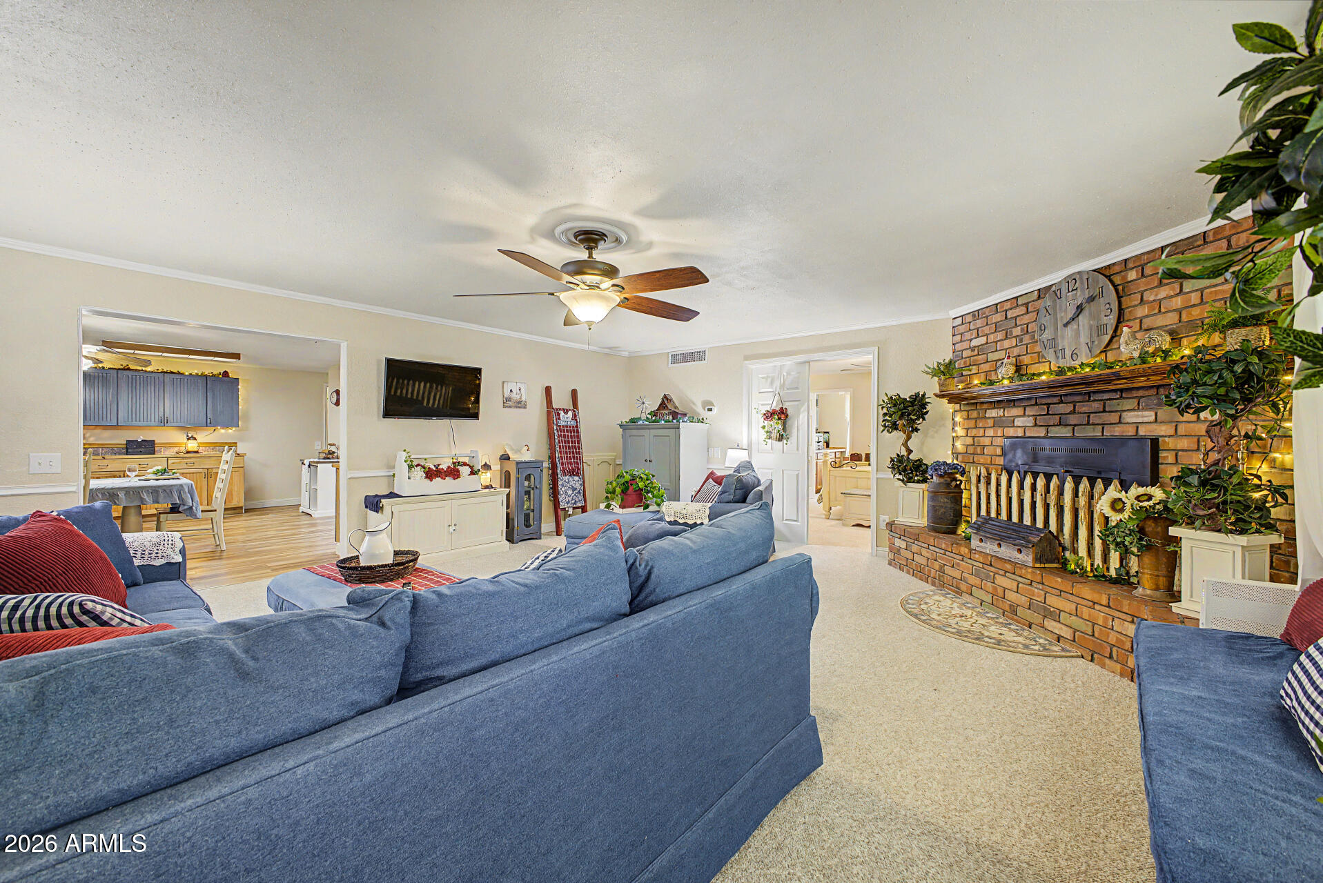COLLEGE PARK COUNTRY ESTATES UNIT 3 - Residential