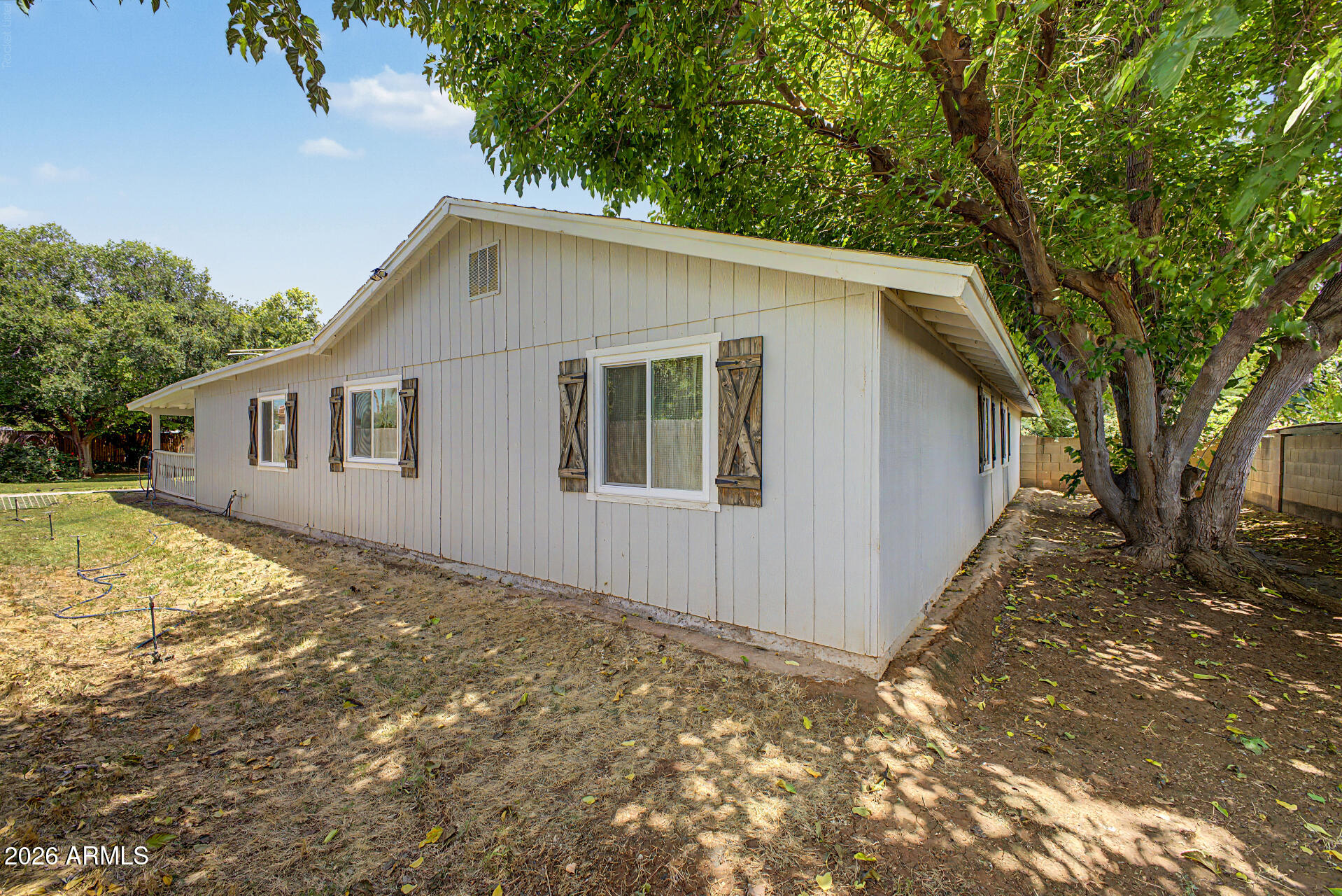 COLLEGE PARK COUNTRY ESTATES UNIT 3 - Residential