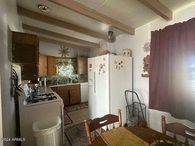 GARDEN CANYON - Residential