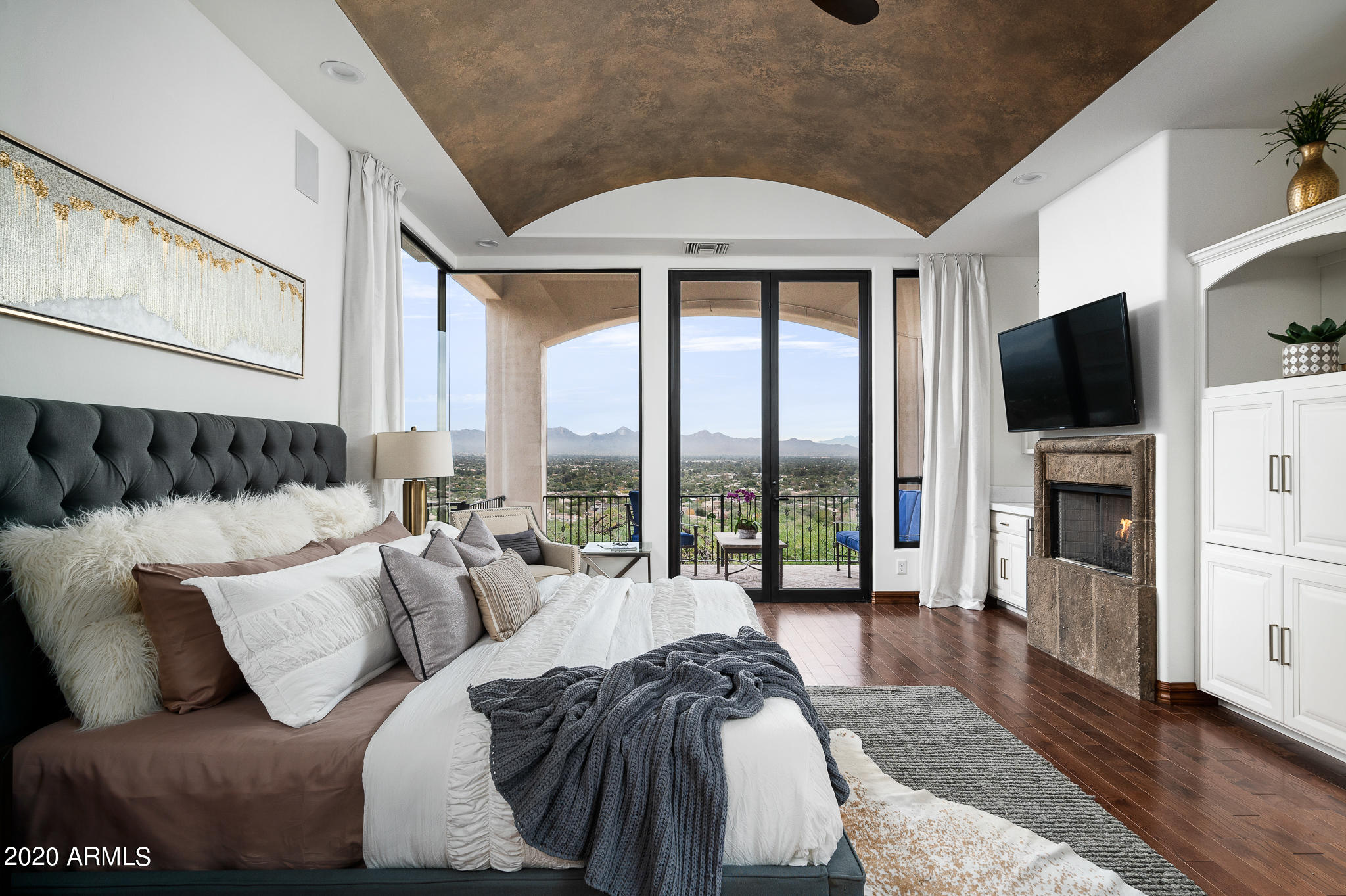 SUNSET HILLS - Residential