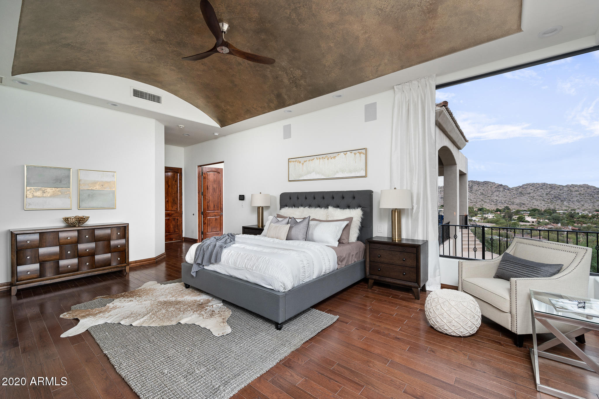 SUNSET HILLS - Residential